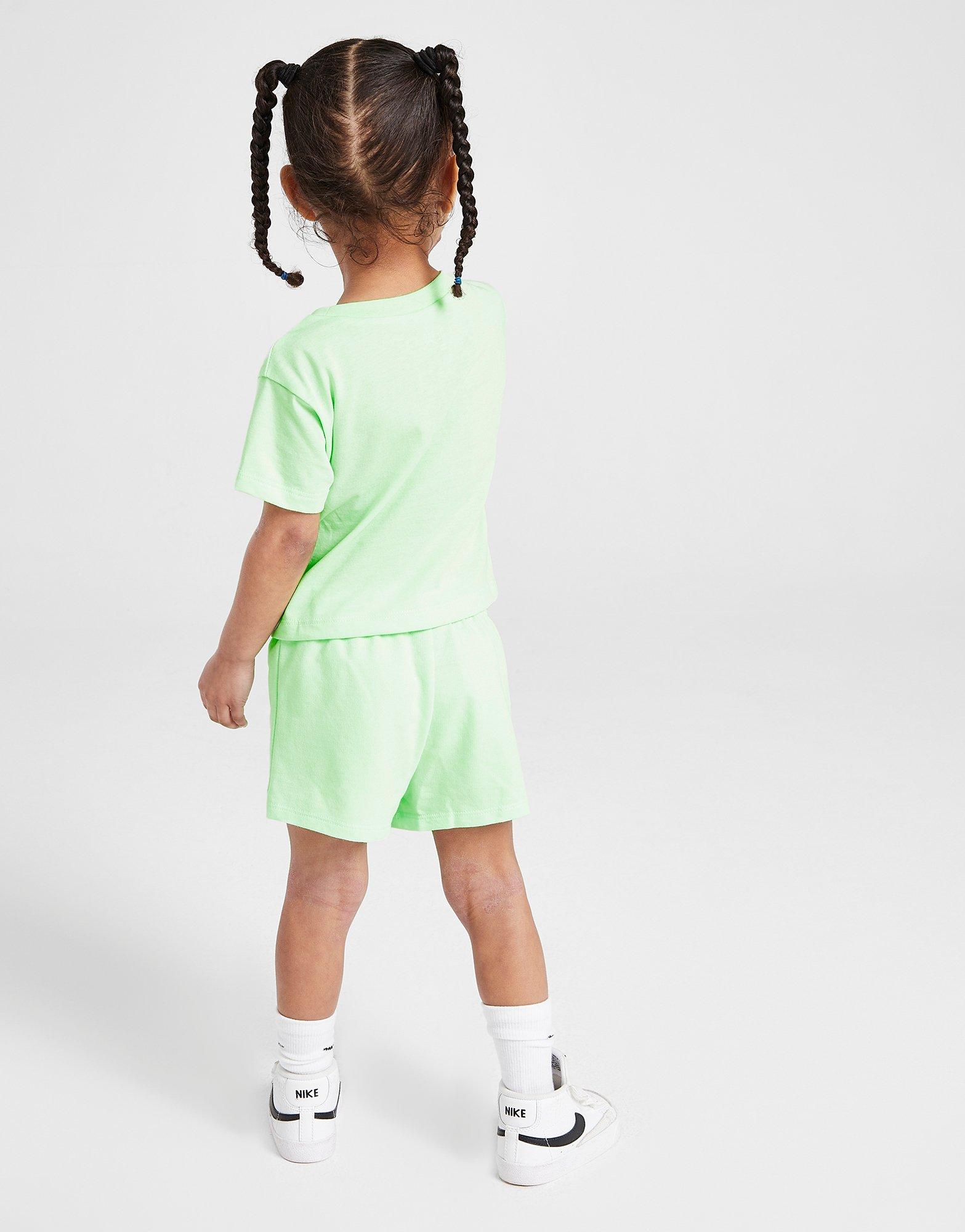 Jordan Girls' Essential T-Shirt/Shorts Set Infant