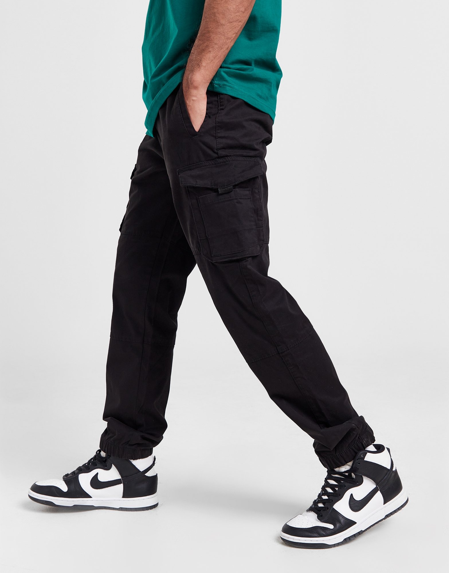 Black McKenzie Atlas Cargo Pants | JD Sports UK