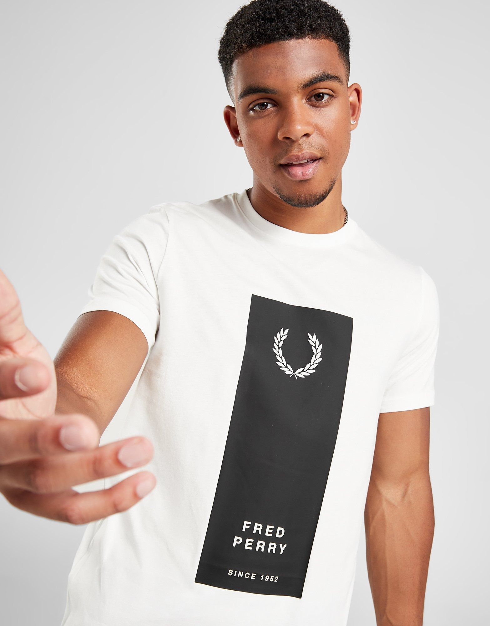 White Fred Perry Print T-Shirt - JD Sports NZ
