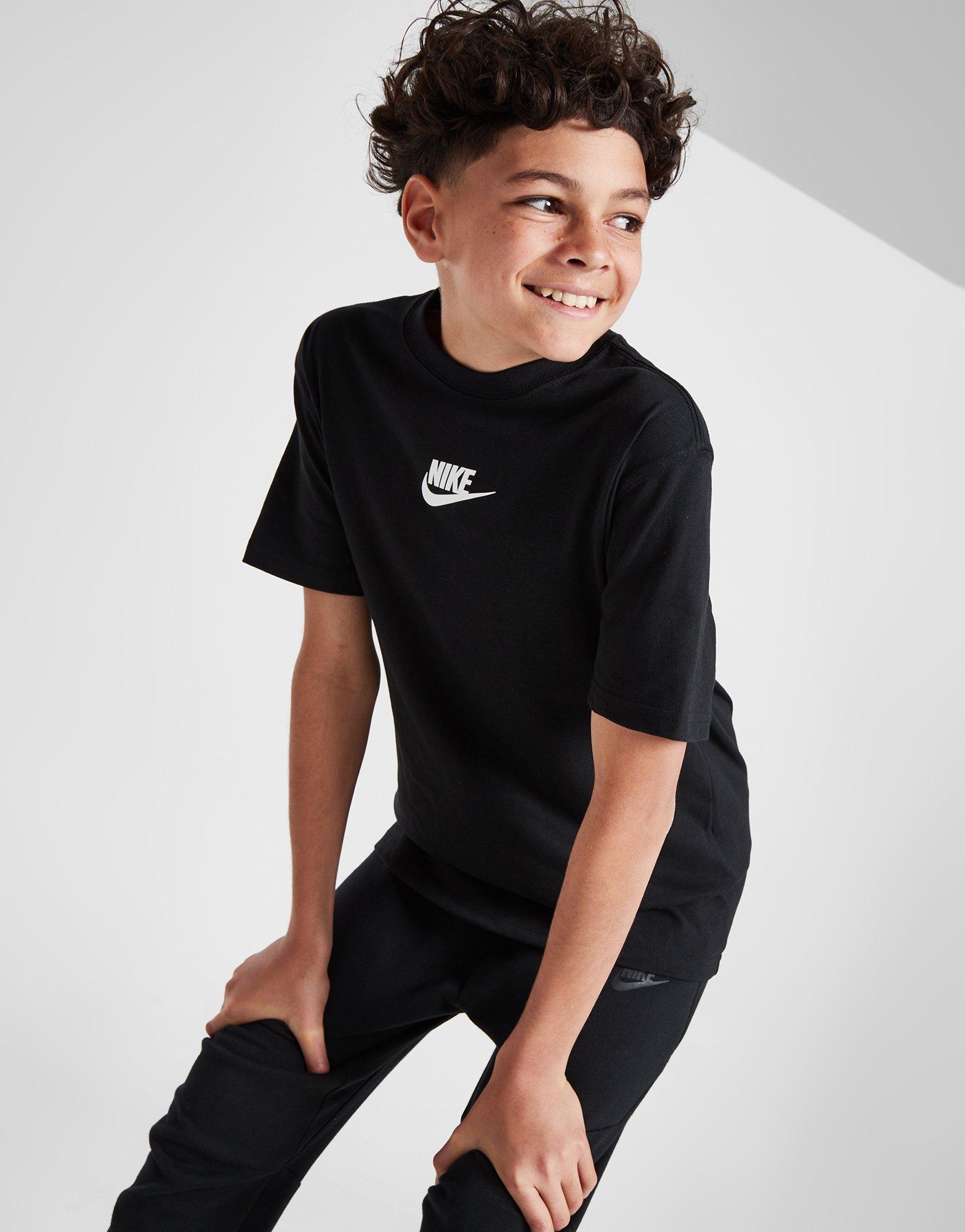Nike Premium Essentials T-Shirt Junior