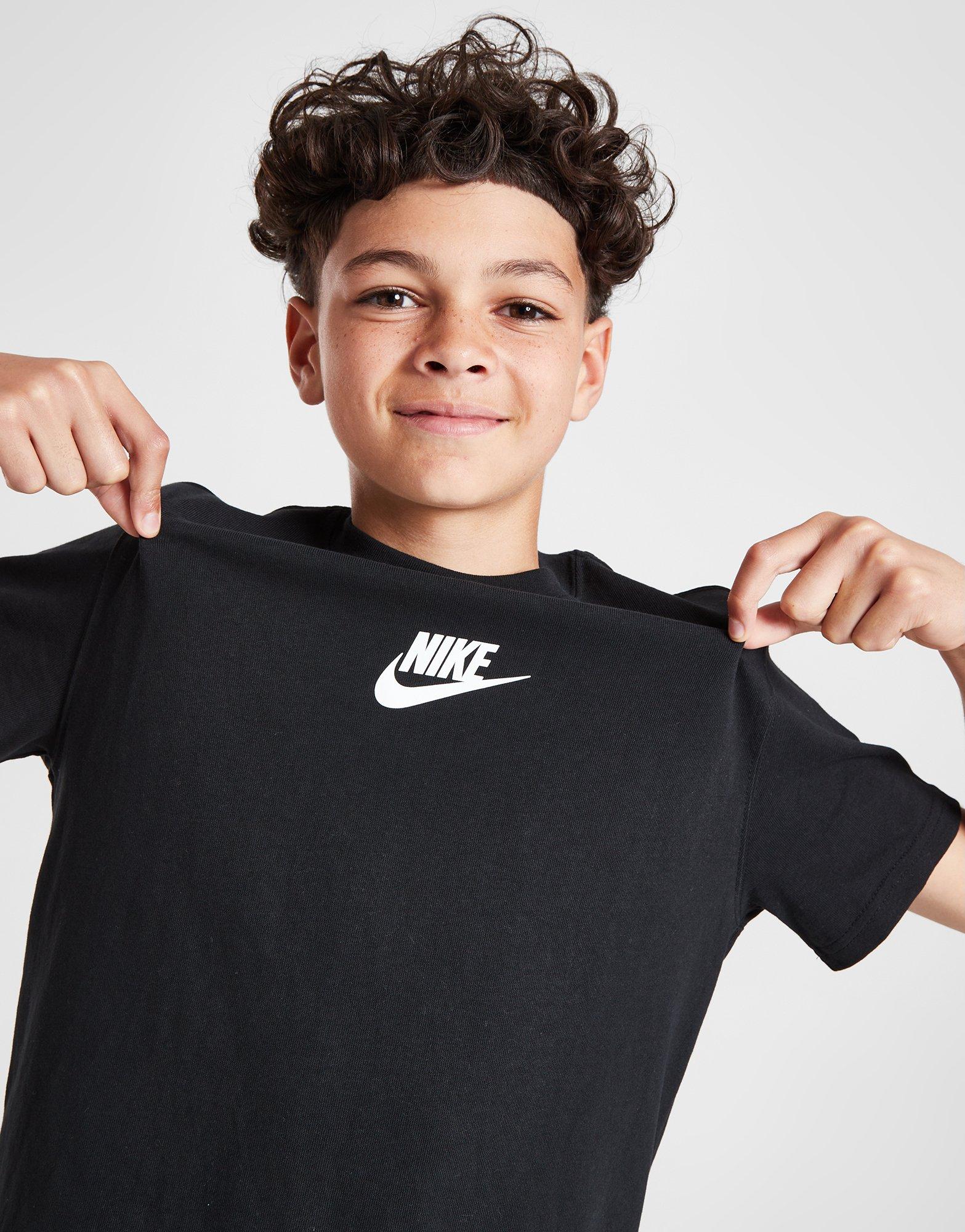 Nike Premium Essentials T-Shirt Junior
