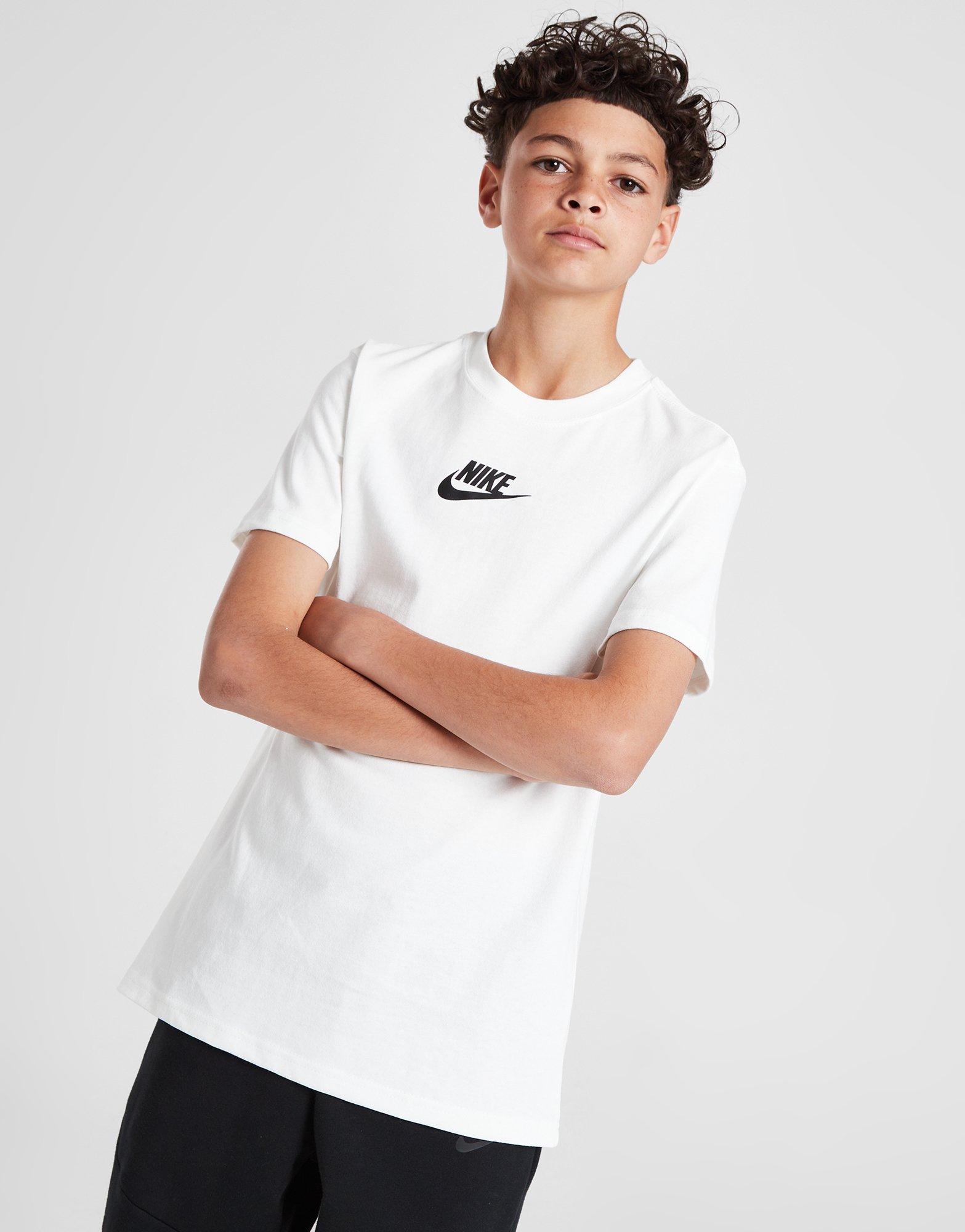 Nike Premium Essentials T-Shirt Junior