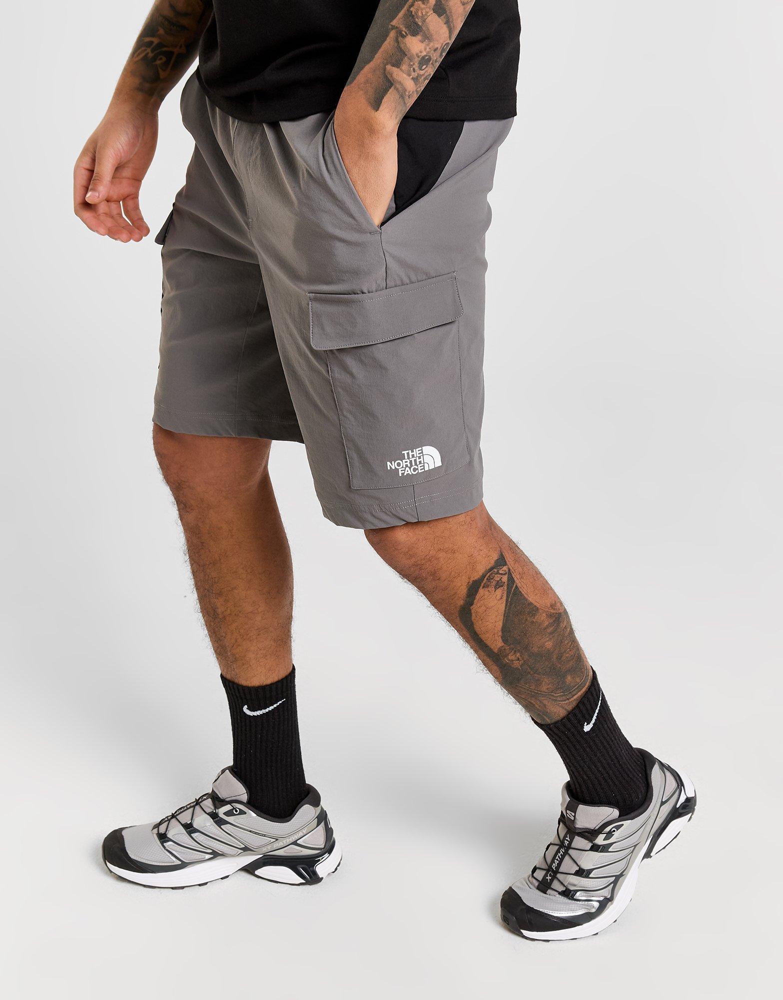 Mens cargo shorts north face on sale