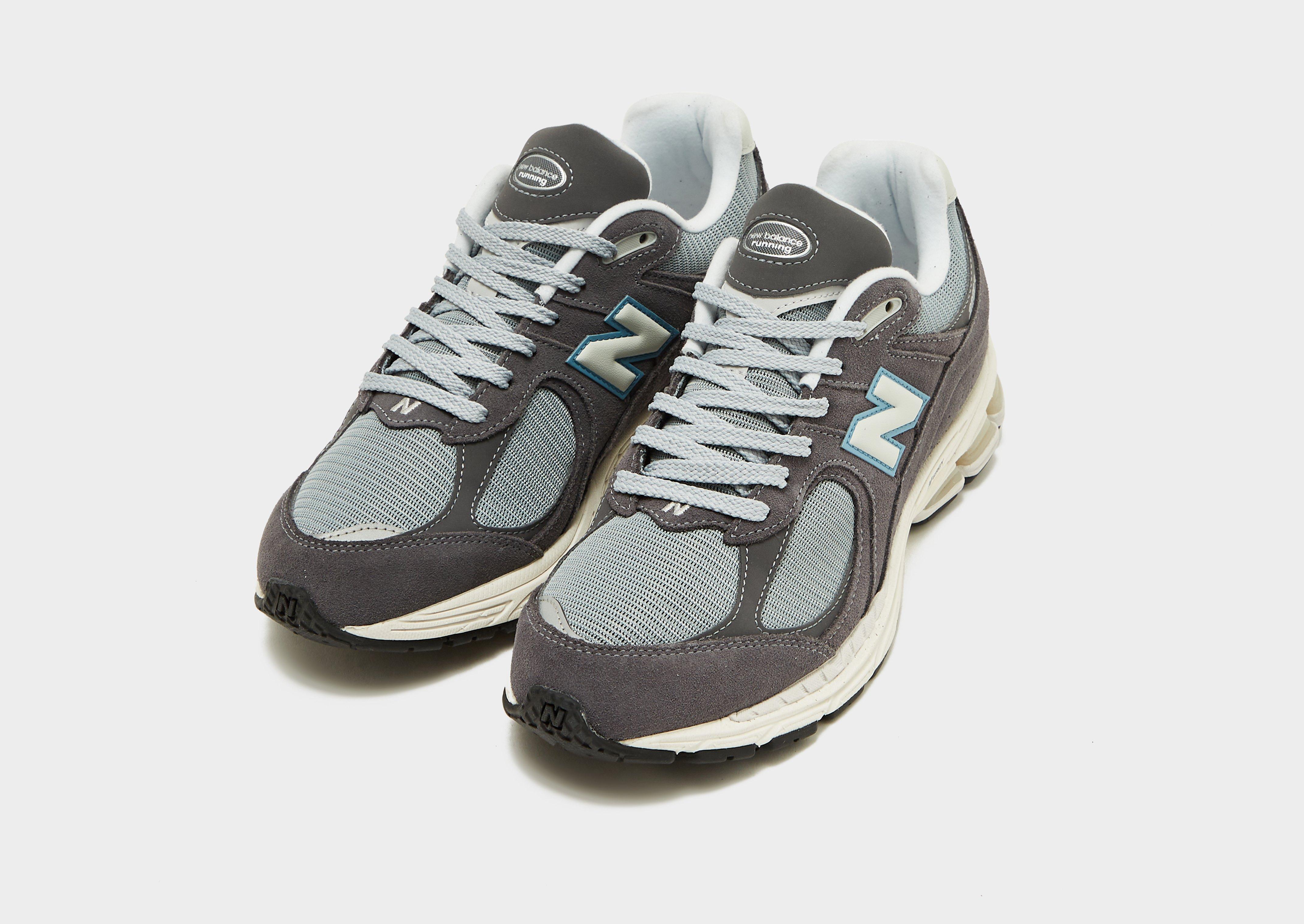 Grey New Balance 2002R - JD Sports Global