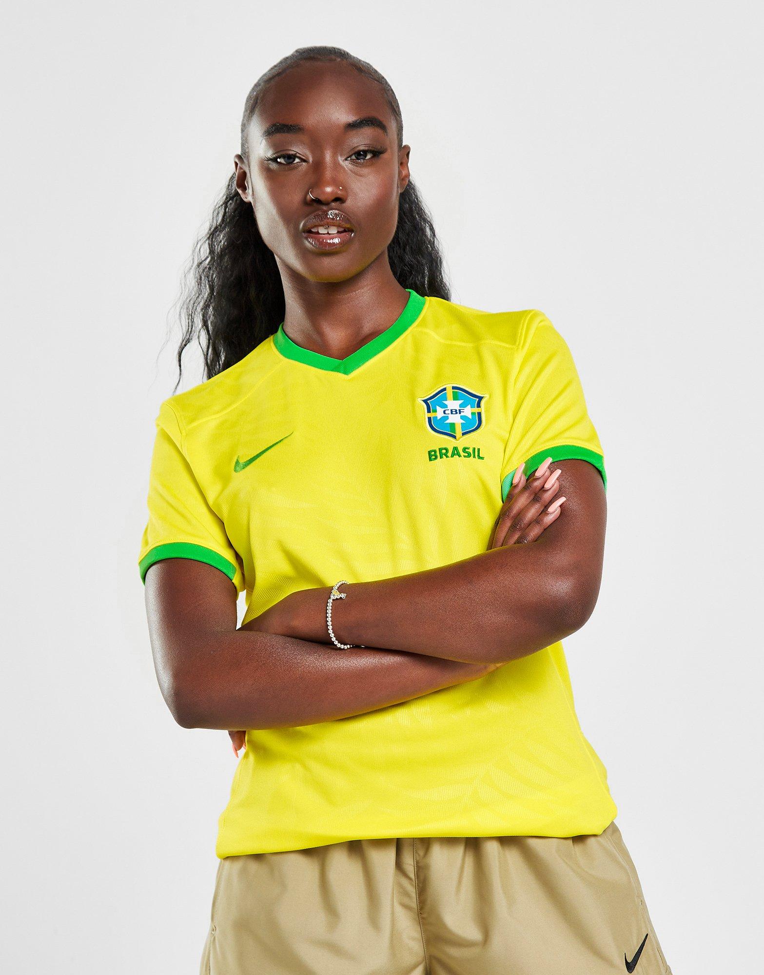 Nike Women's Australia 2023 Home Replica Jersey, Medium, Yellow