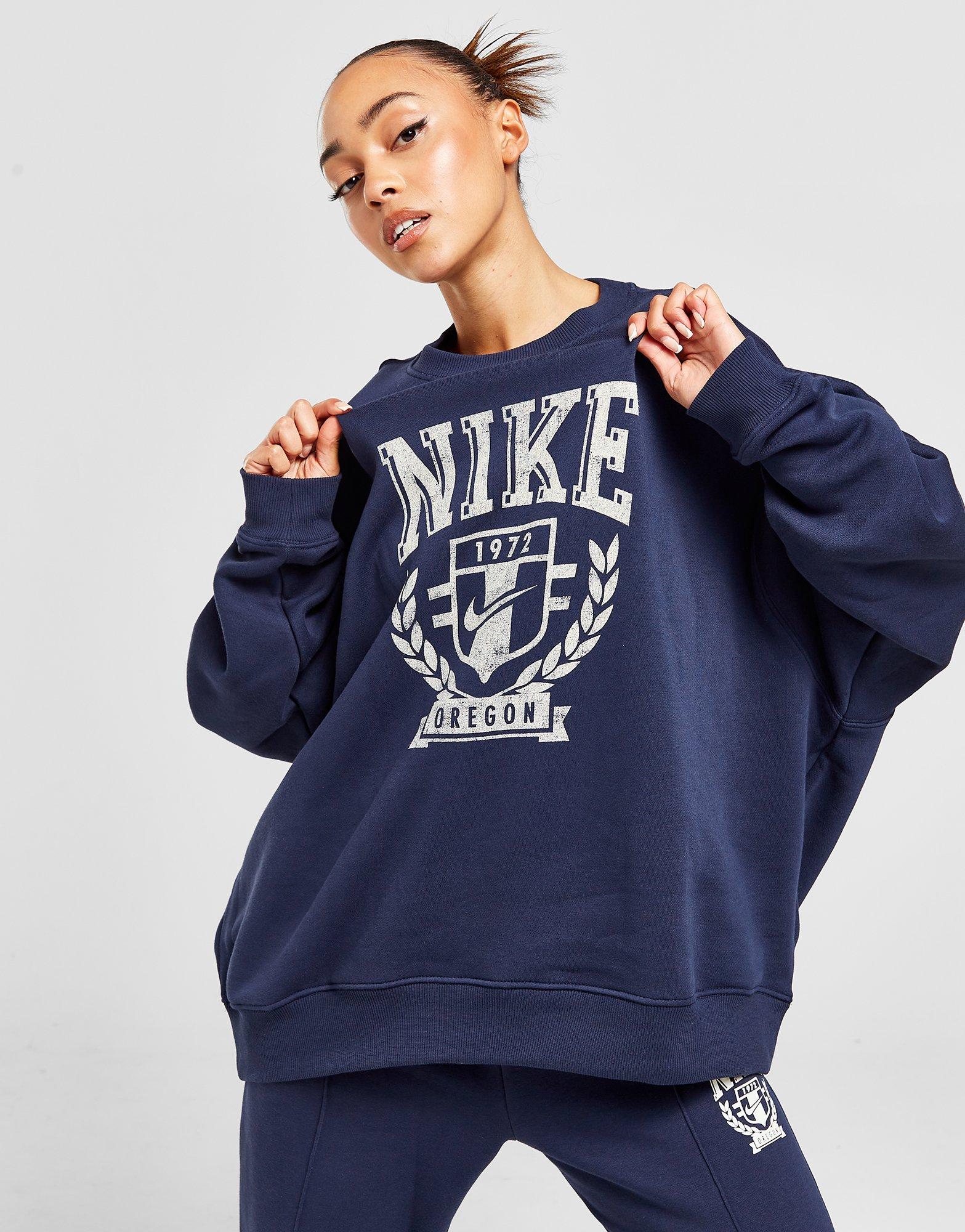 Nike Varsity Oversized Crew Sweatshirt