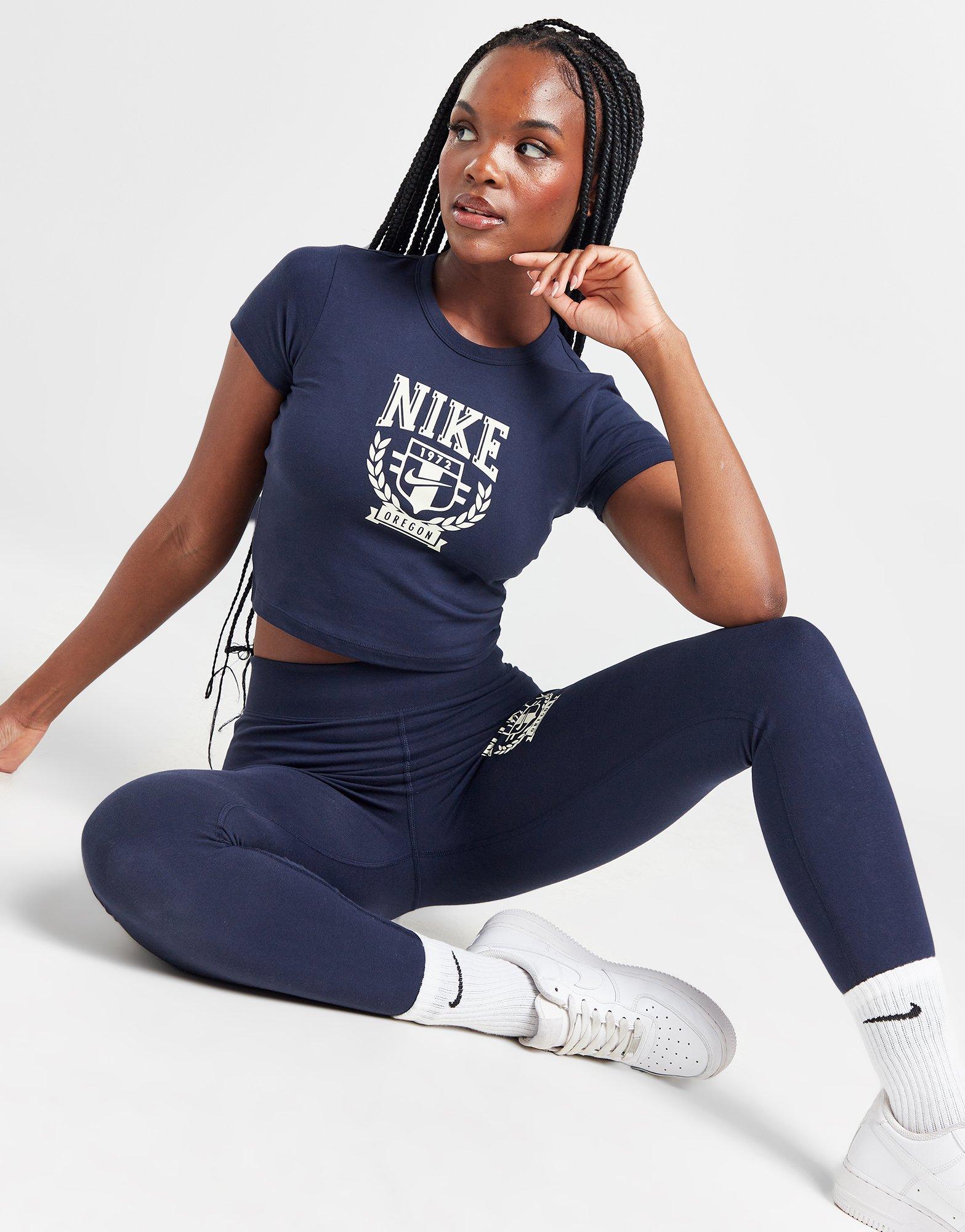 Nike nos presenta su línea de ropa running para mujer