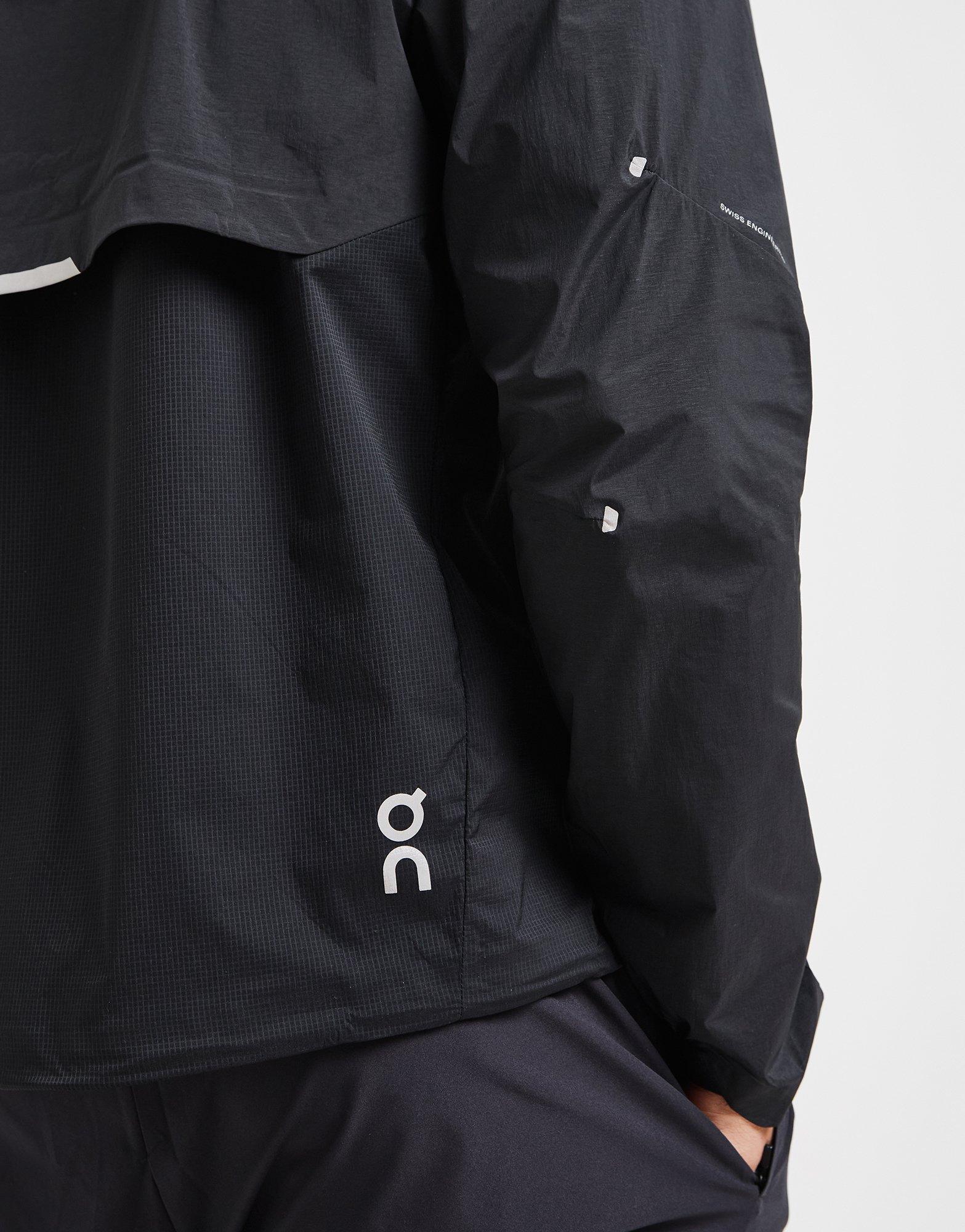 On Running Core Hooded Jacket