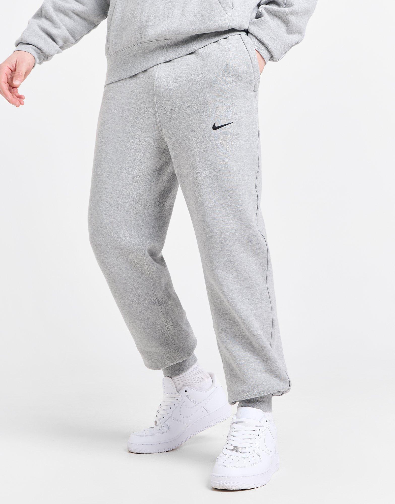 Nike foundation cuffed fleece joggers grey deals