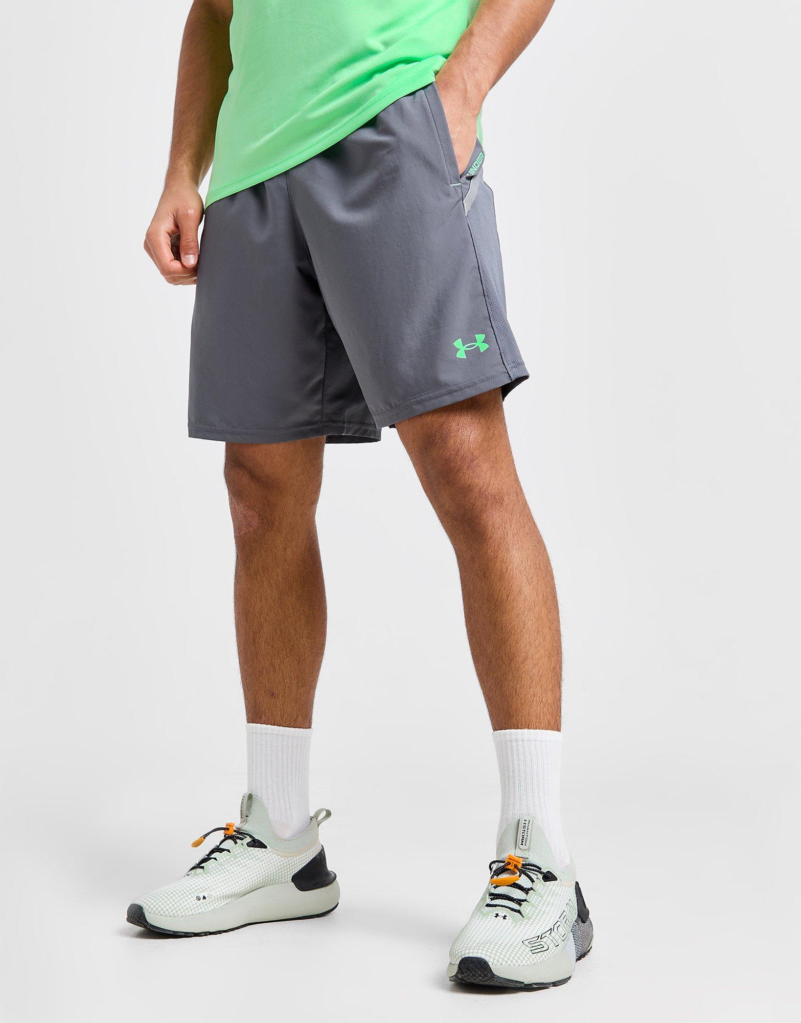 Under Armour Tech Utility Shorts (21 cm)