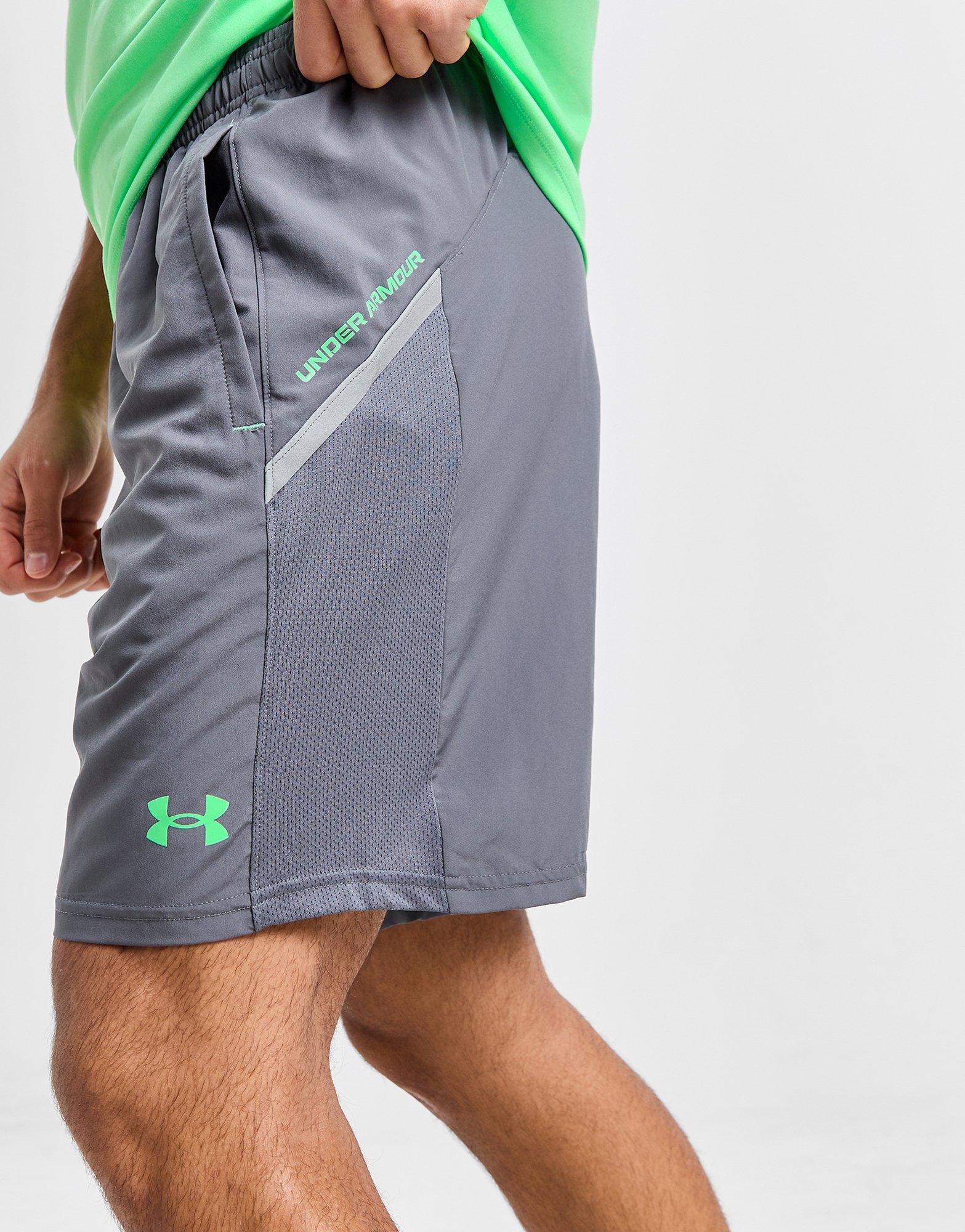 Under Armour Tech Utility Shorts (21 cm)