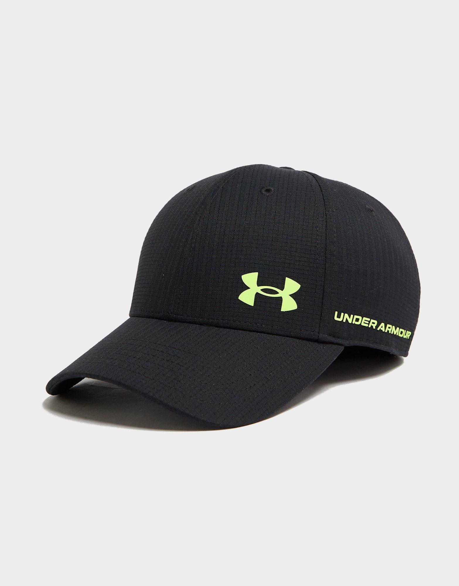 Under armour deals hat black