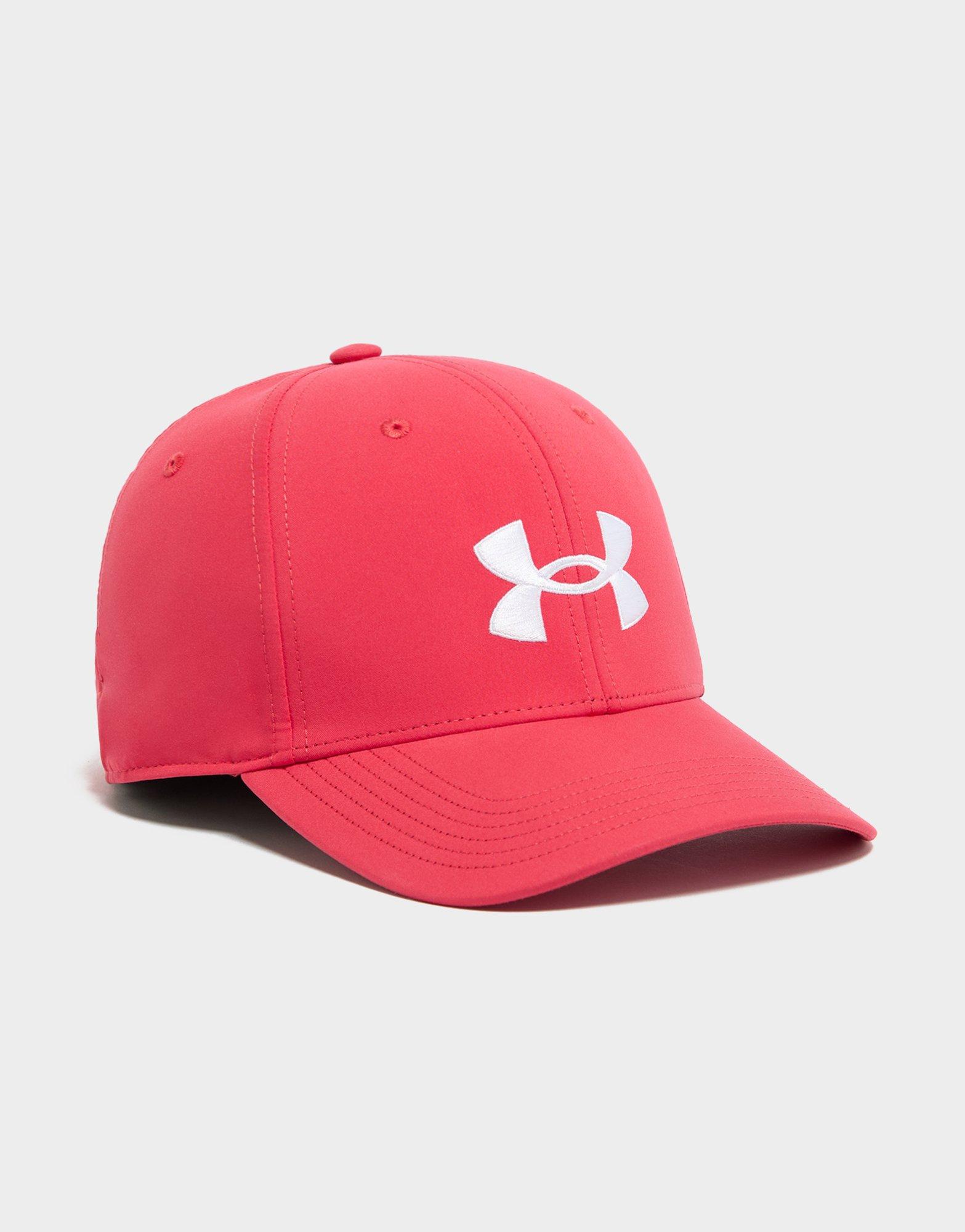 Red under hot sale armour hat