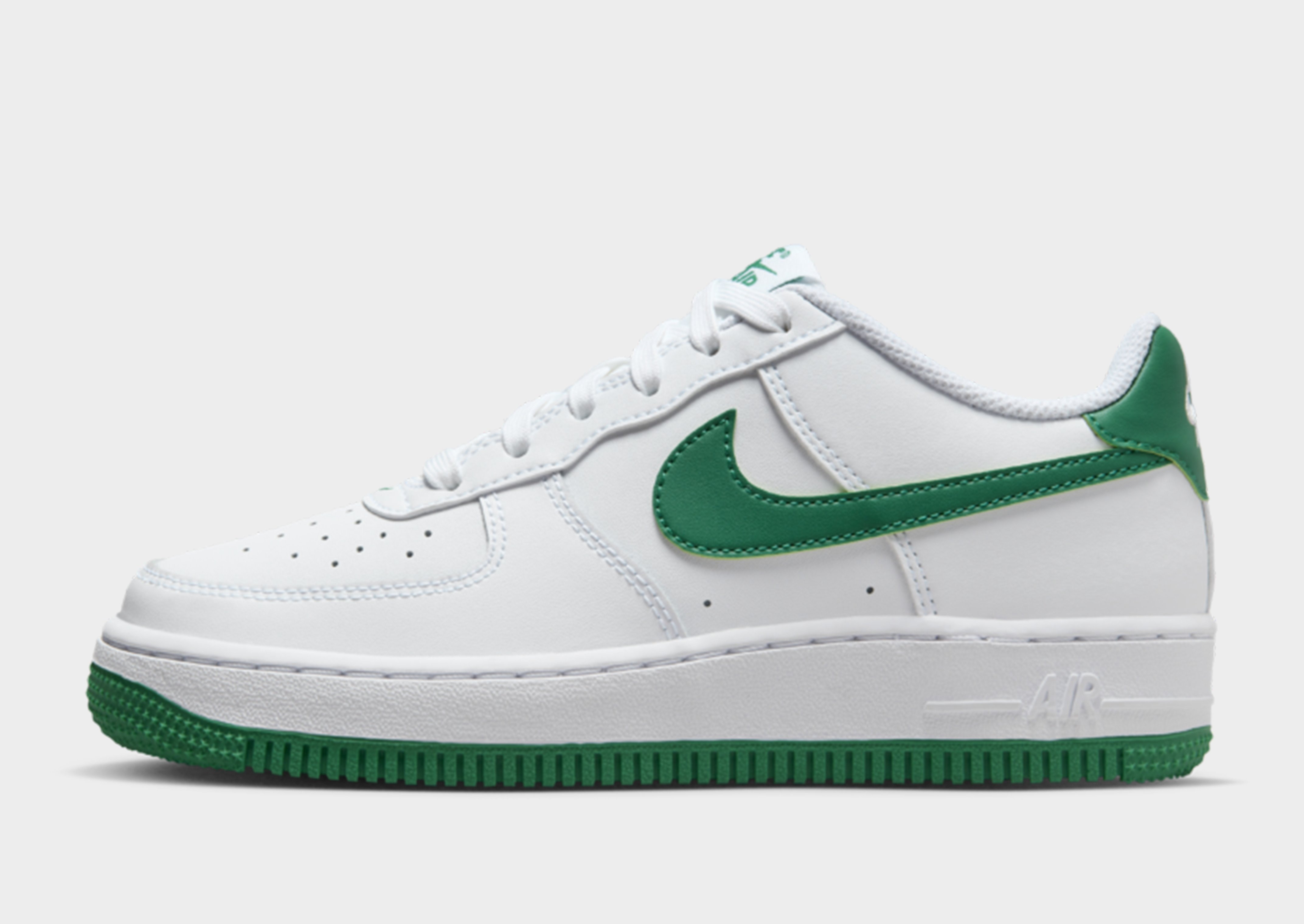 Jd sports air force 1 deals white junior