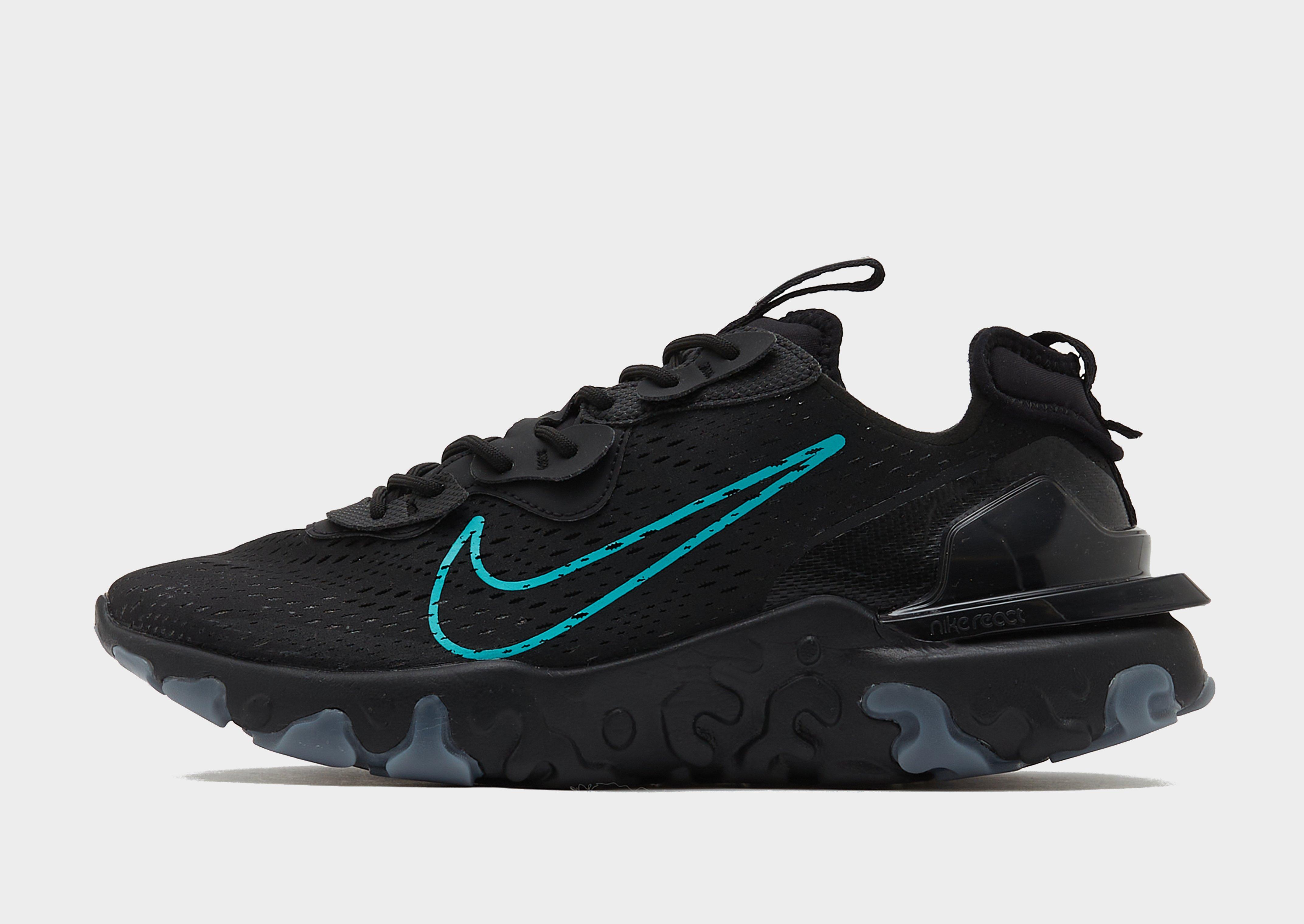 Nike triple sales black react