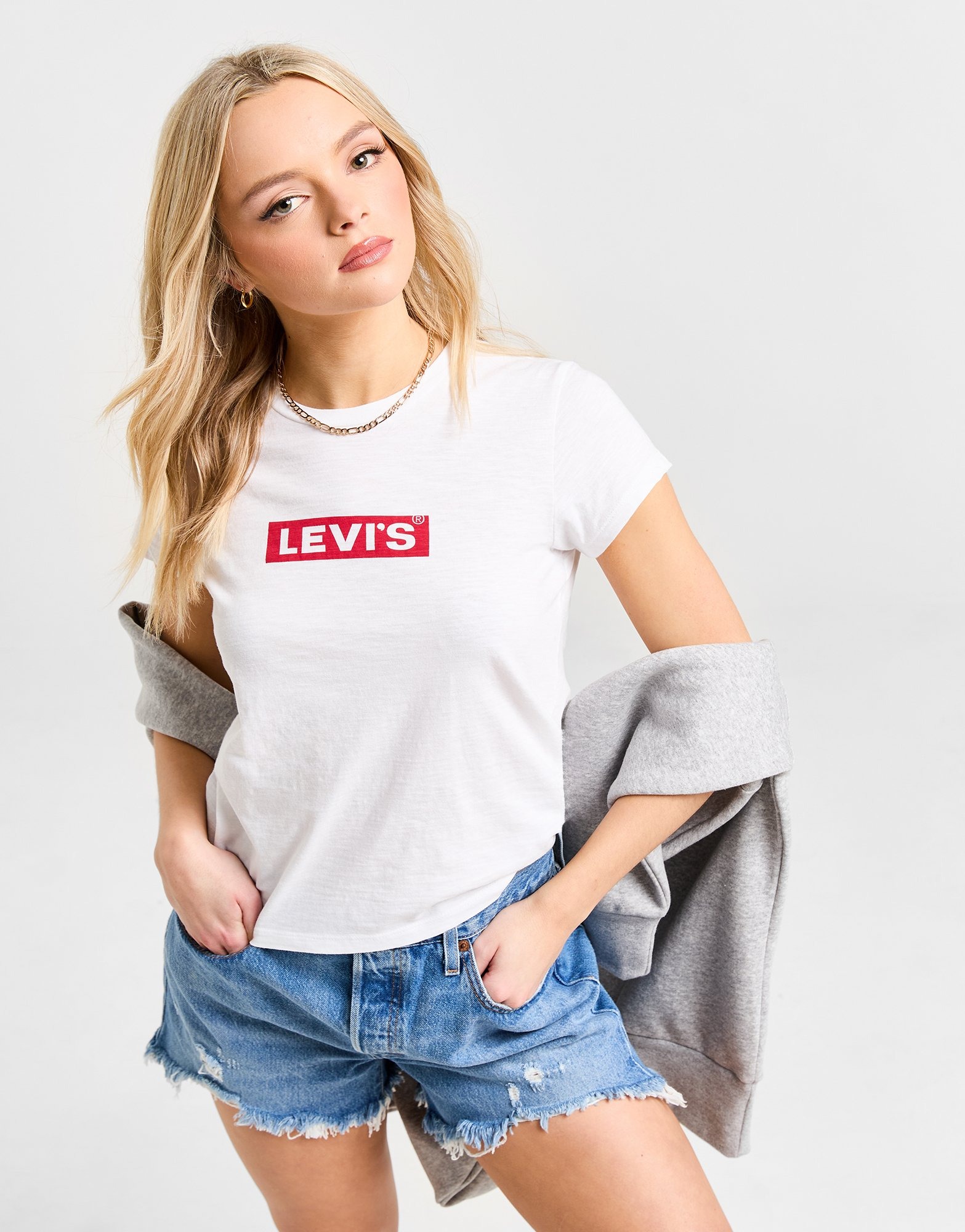 White LEVI'S Authentic Boxtab T-Shirt | JD Sports UK