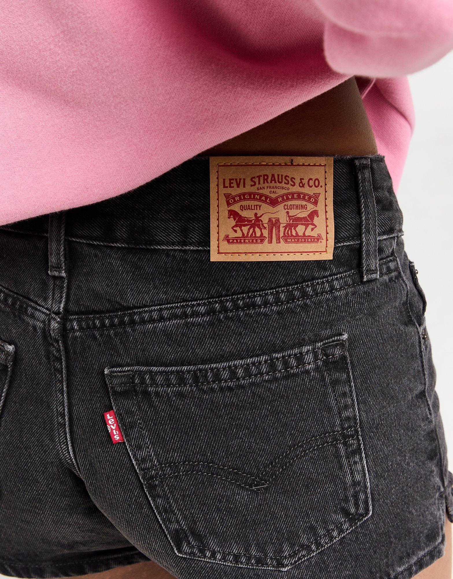 LEVI'S Superflow Shorts