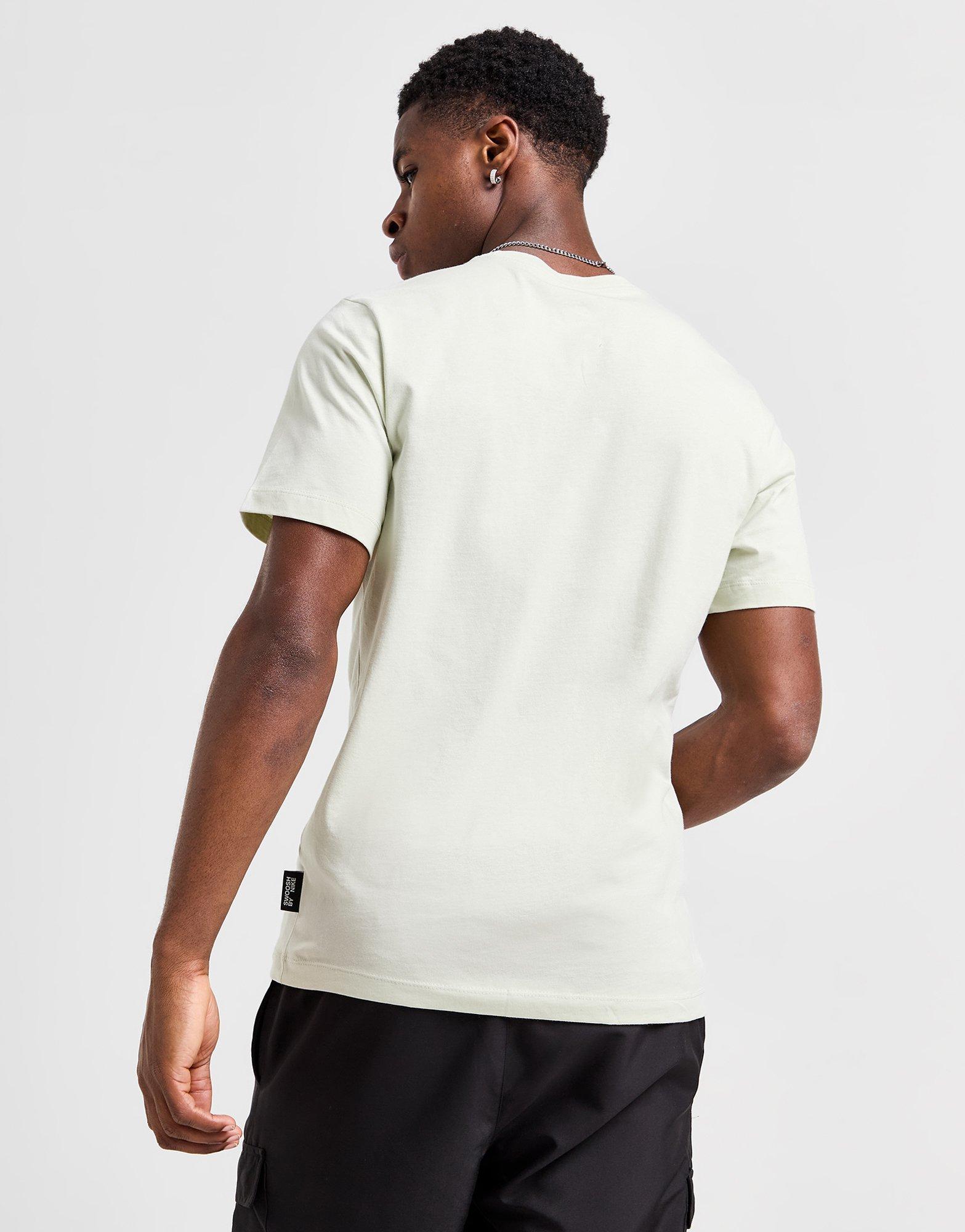 Nike Swoosh T-Shirt