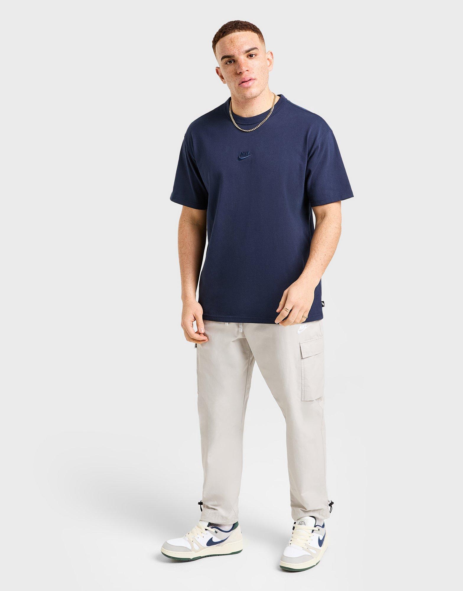 Nike Premium Essentials T-Shirt