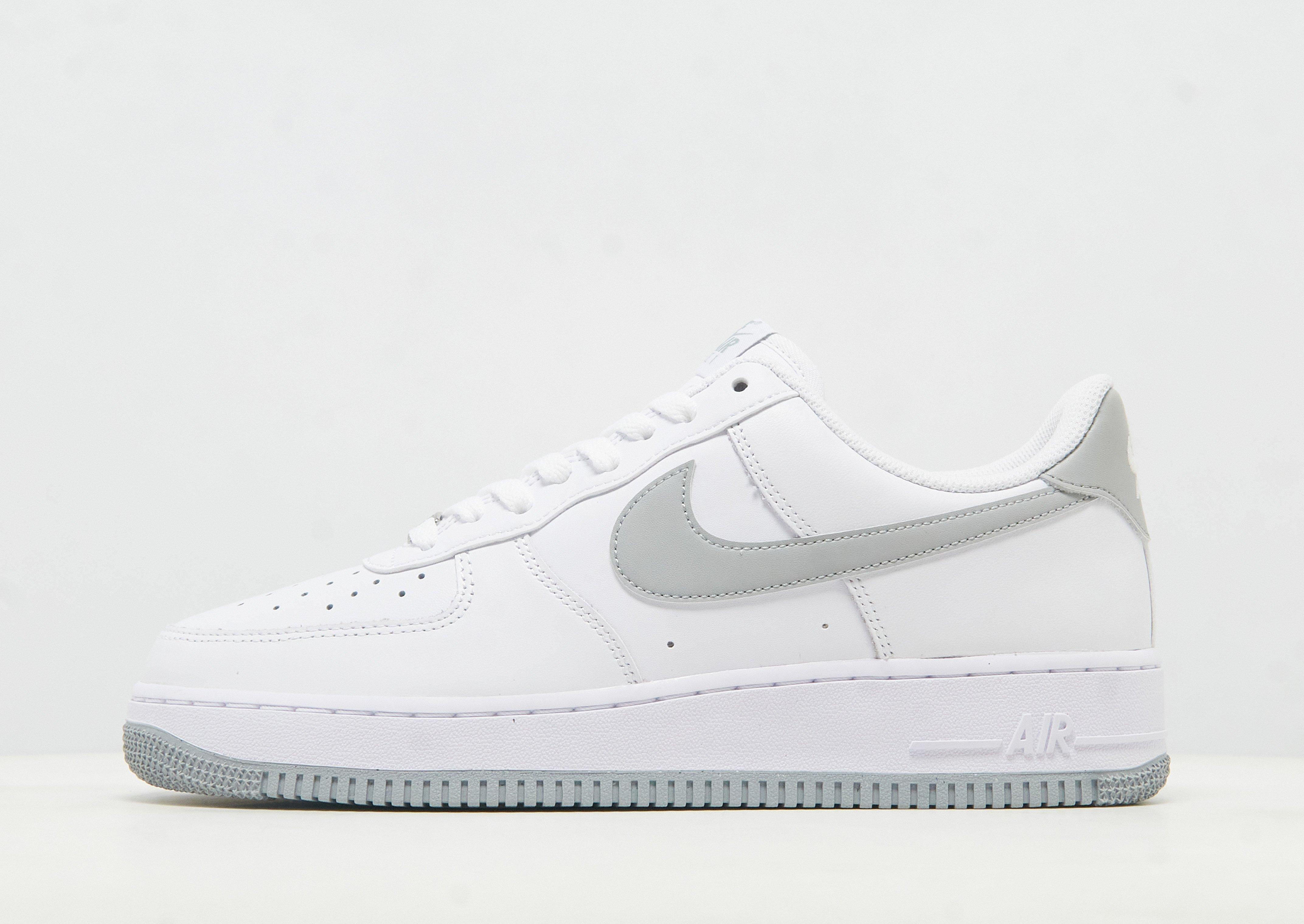 Nike Air Force 1 Low