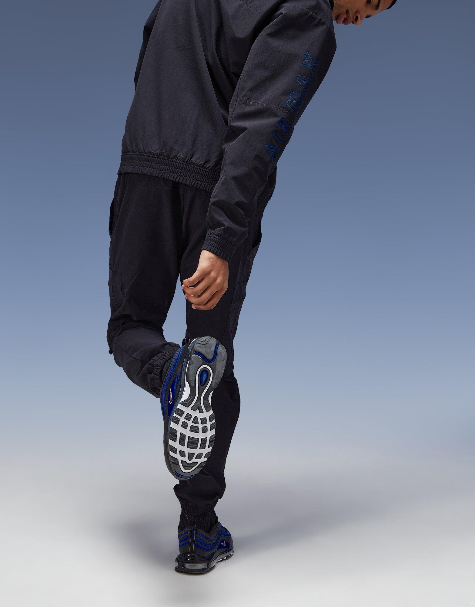 Nike Air Max Woven Cargo Trainingshose