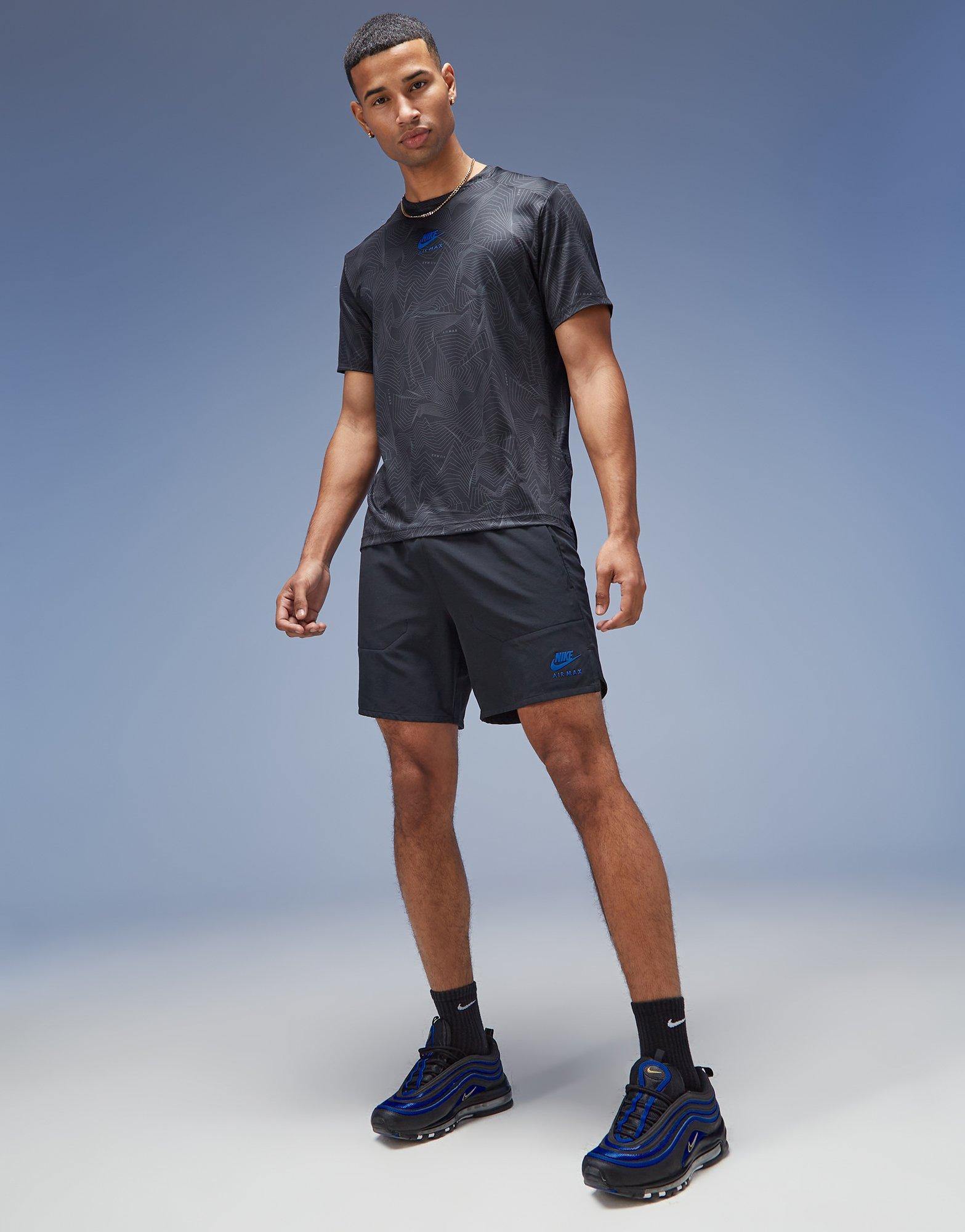 Short nike air max hotsell