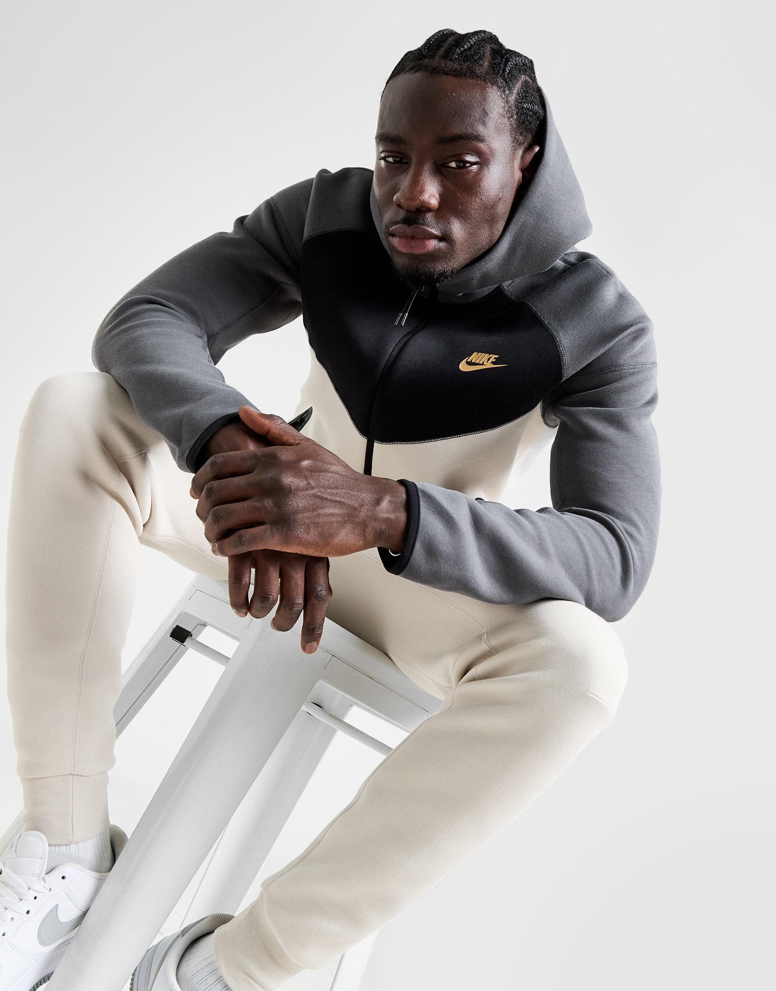 Light Orewood Brown Iron Grey Black Metallic Gold Nike Tech Fleece