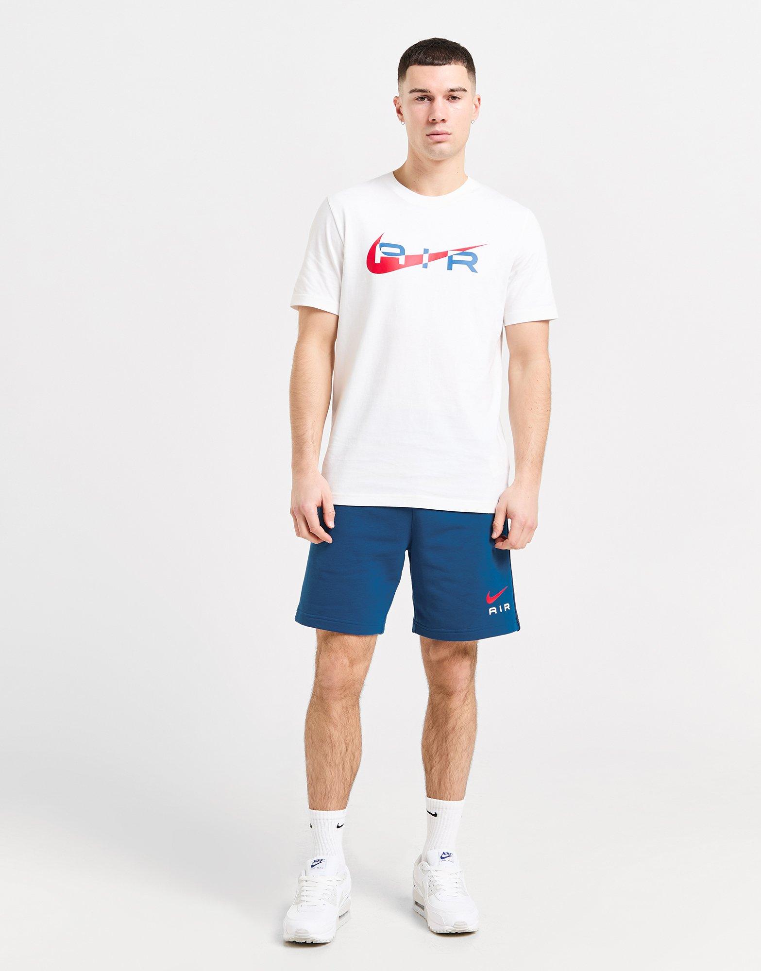 Nike Swoosh T-Shirt