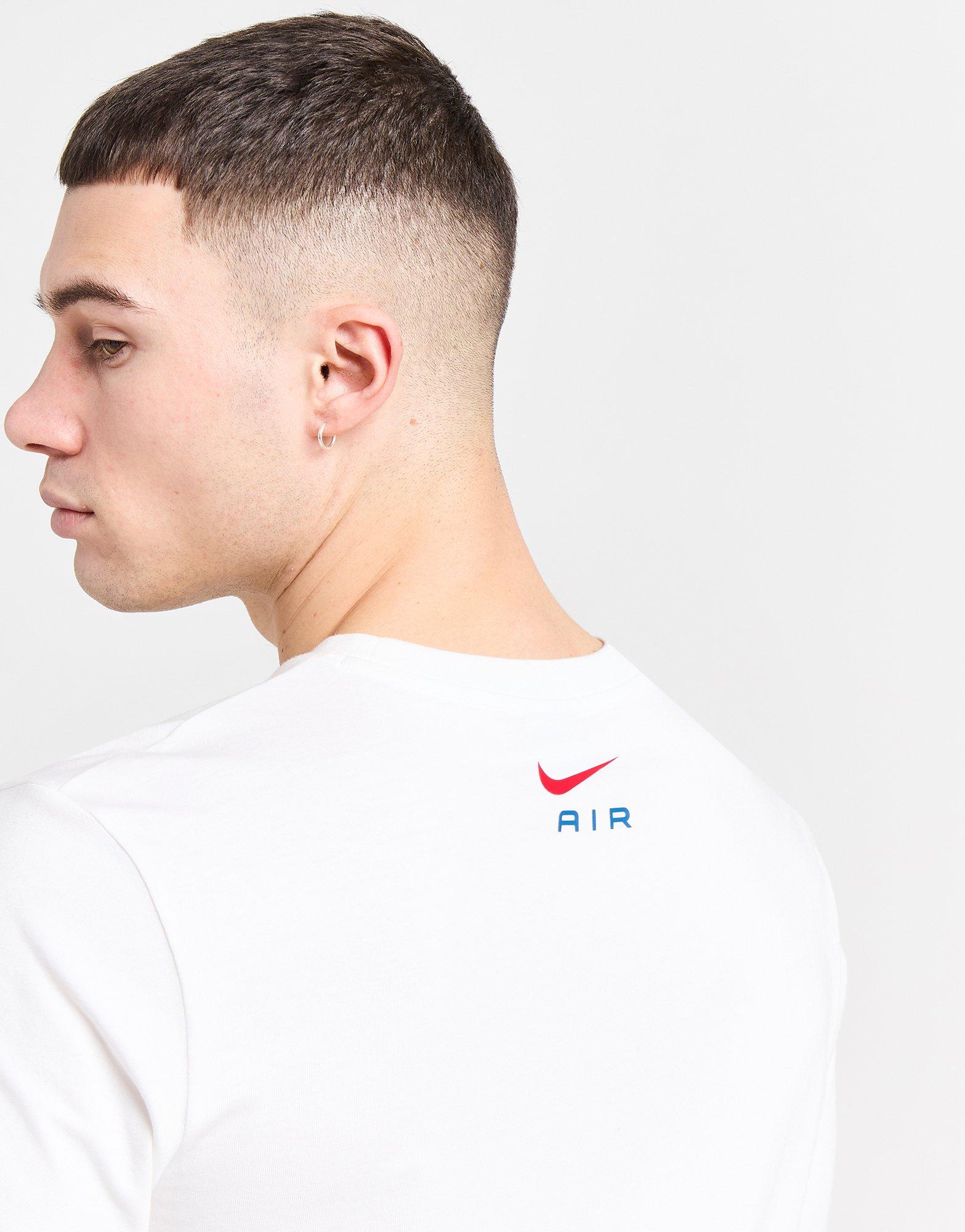 Nike Swoosh T-Shirt