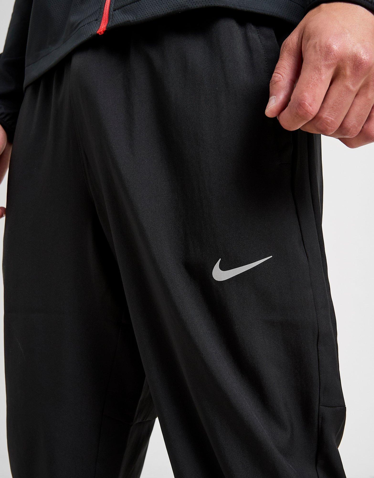 Nike Challenger Woven Track Pants