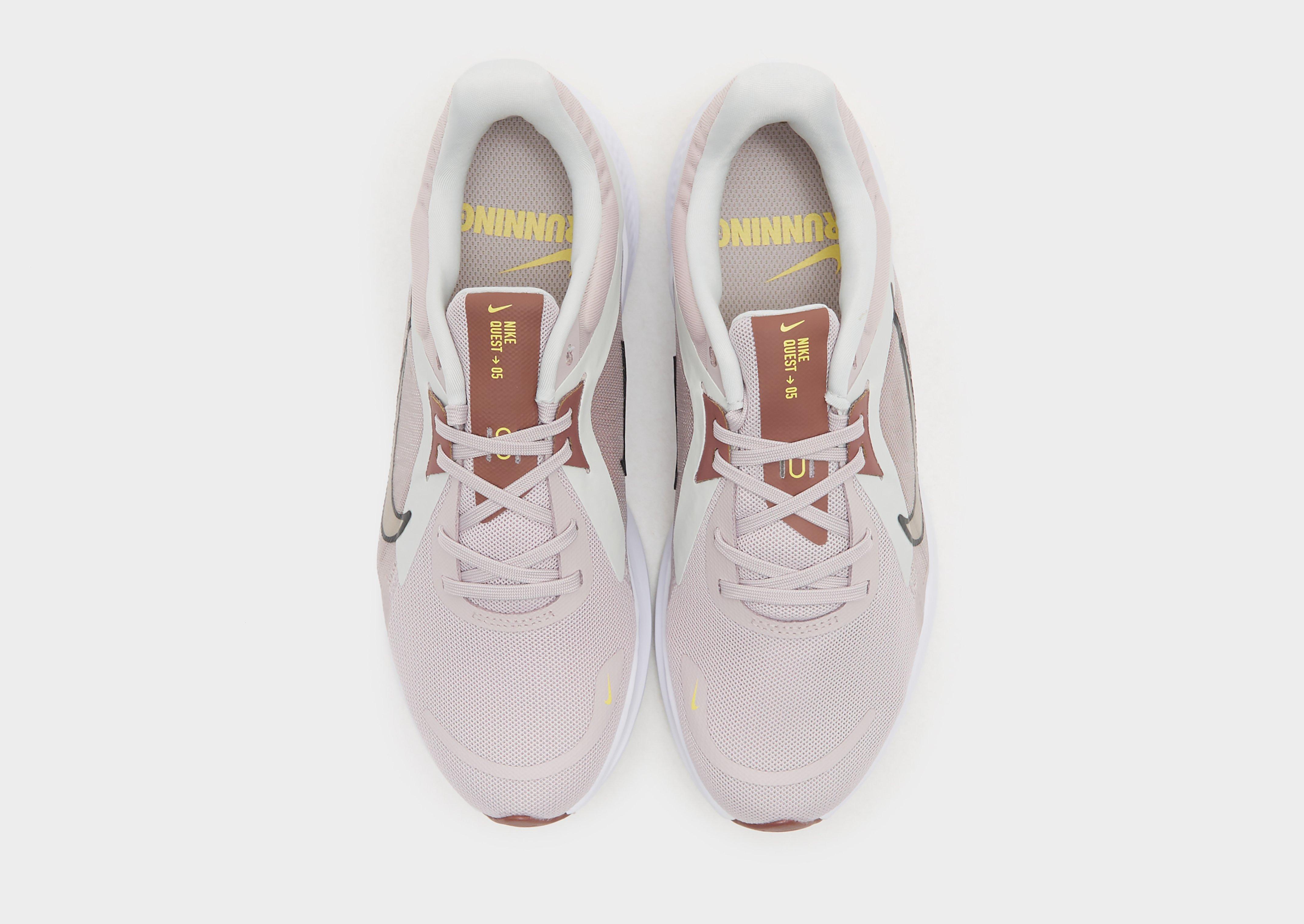 Nike Quest 5 Women's