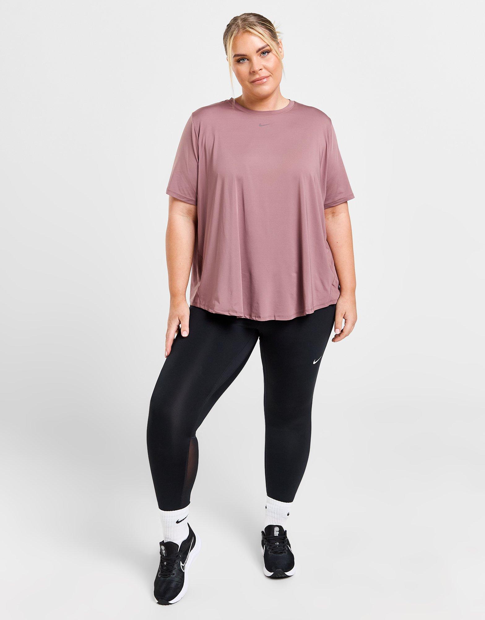 Nike Plus Size Dri-FIT One T-Shirt