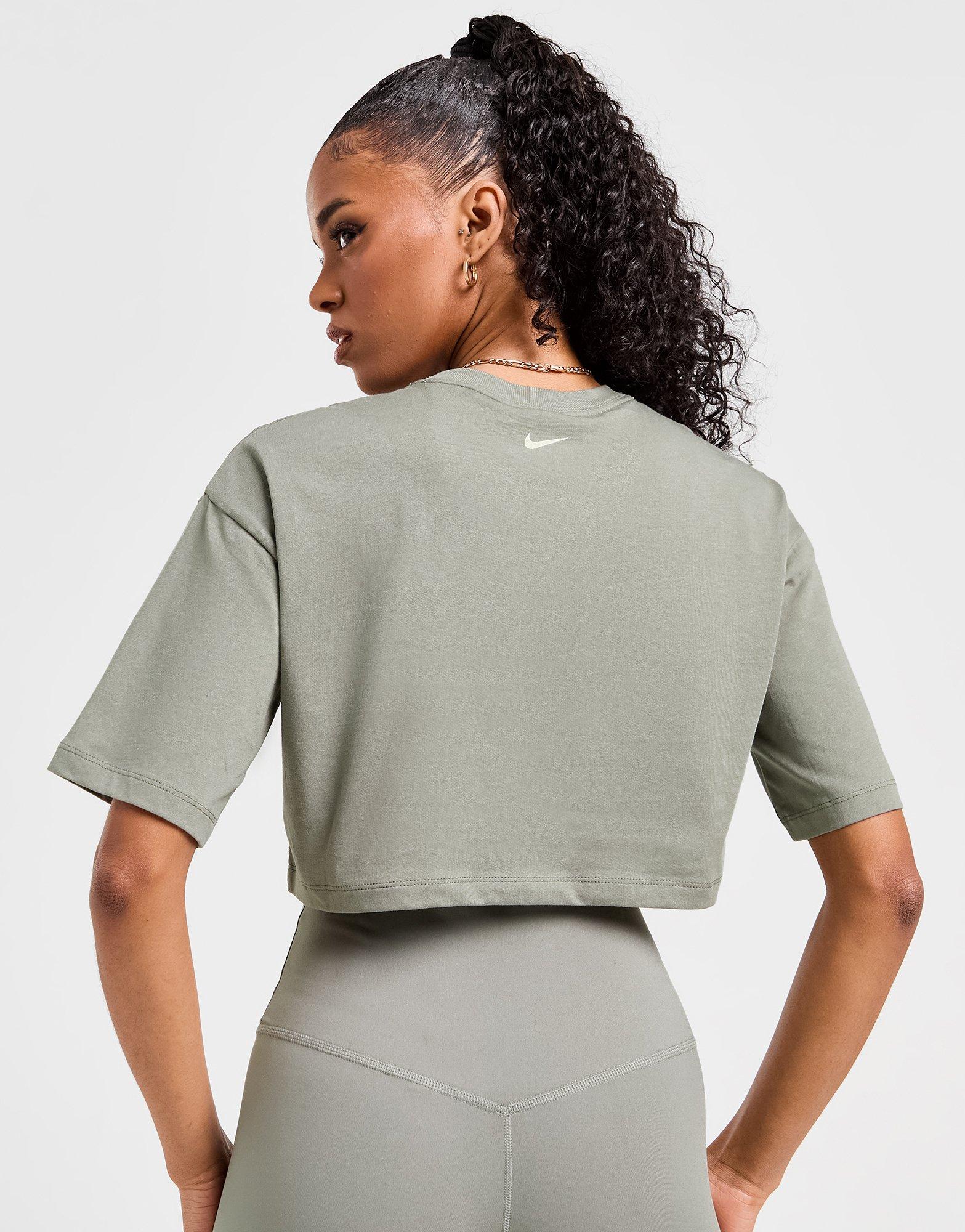 Nike Swoosh Crop T-Shirt