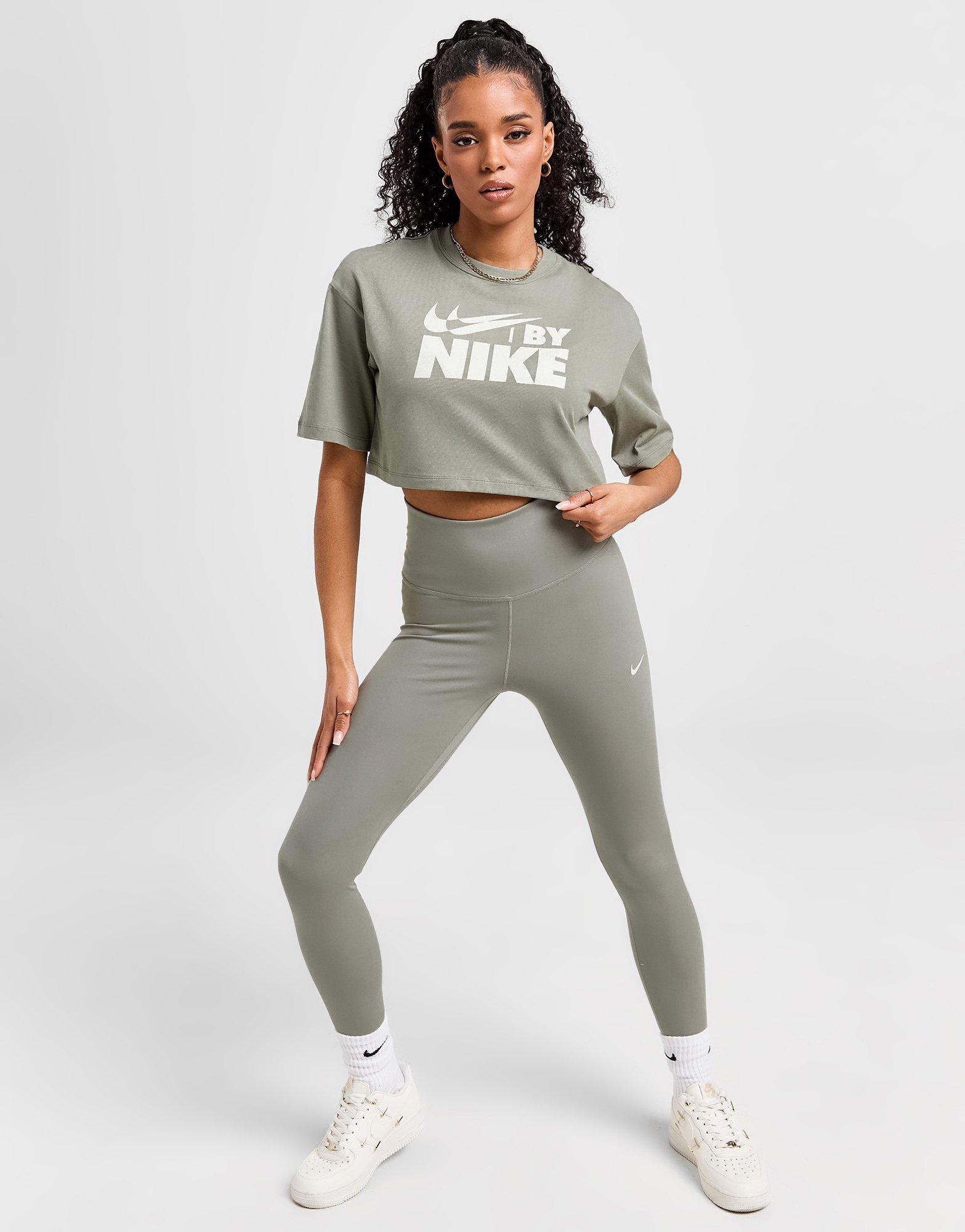 Nike Swoosh Crop T-Shirt