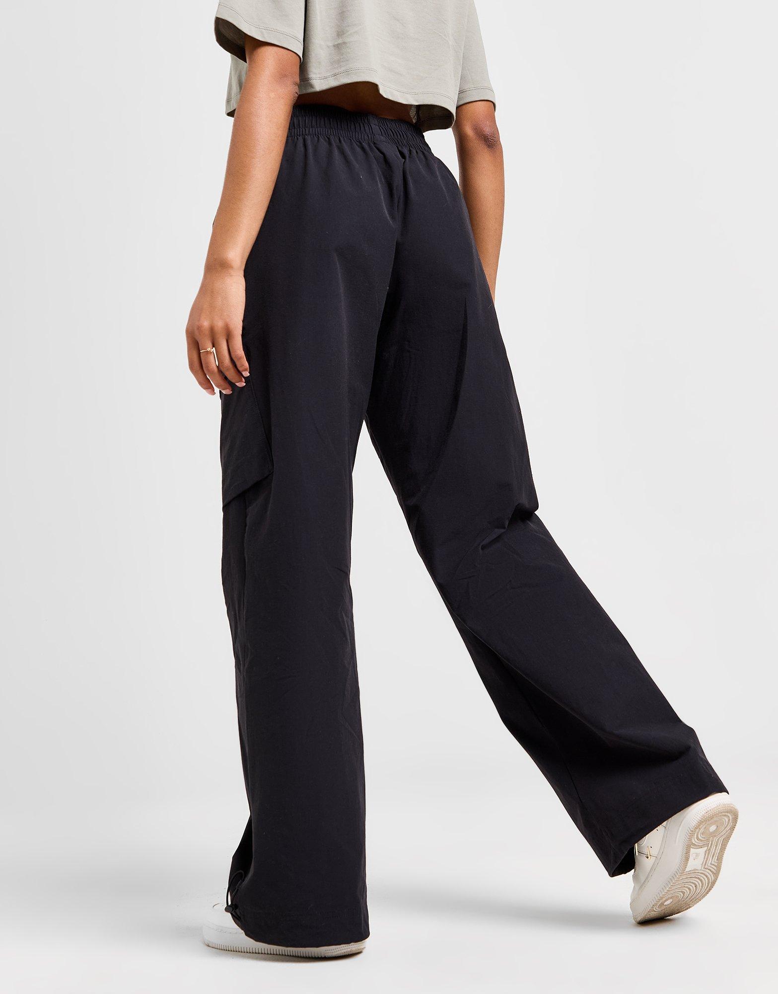 Nike Swoosh Cargo Pants