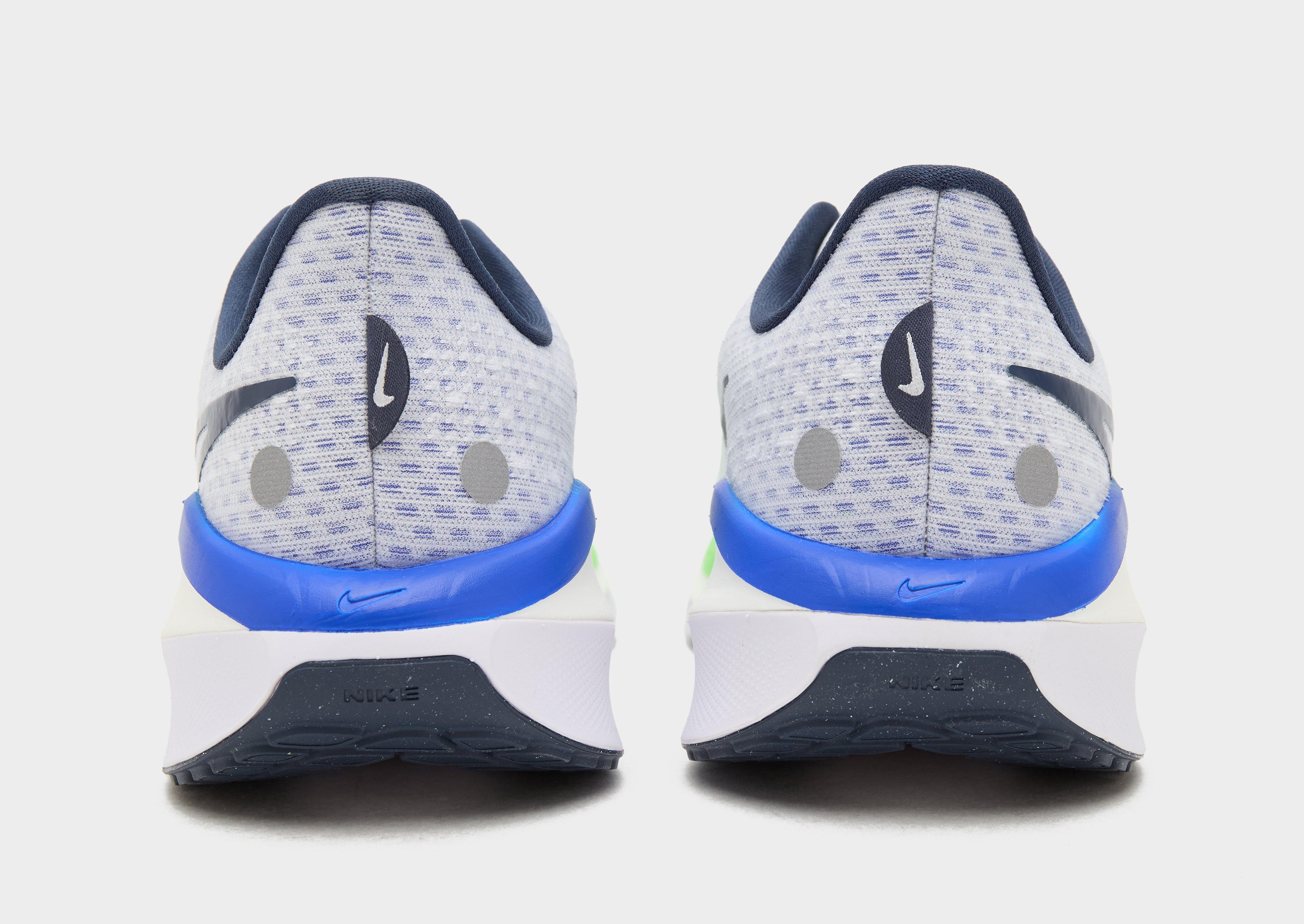Nike Vomero 17