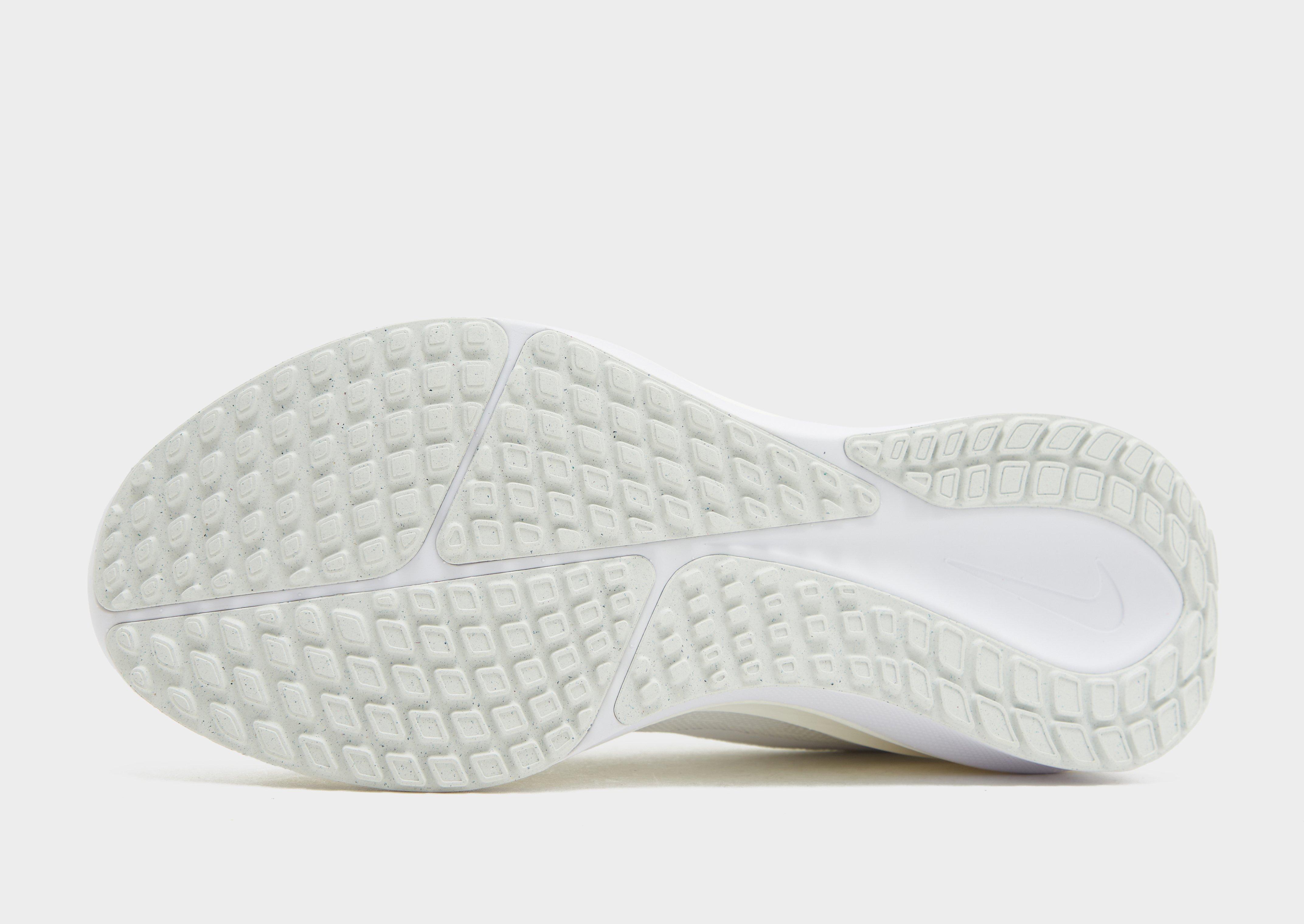 Nike Vomero 17