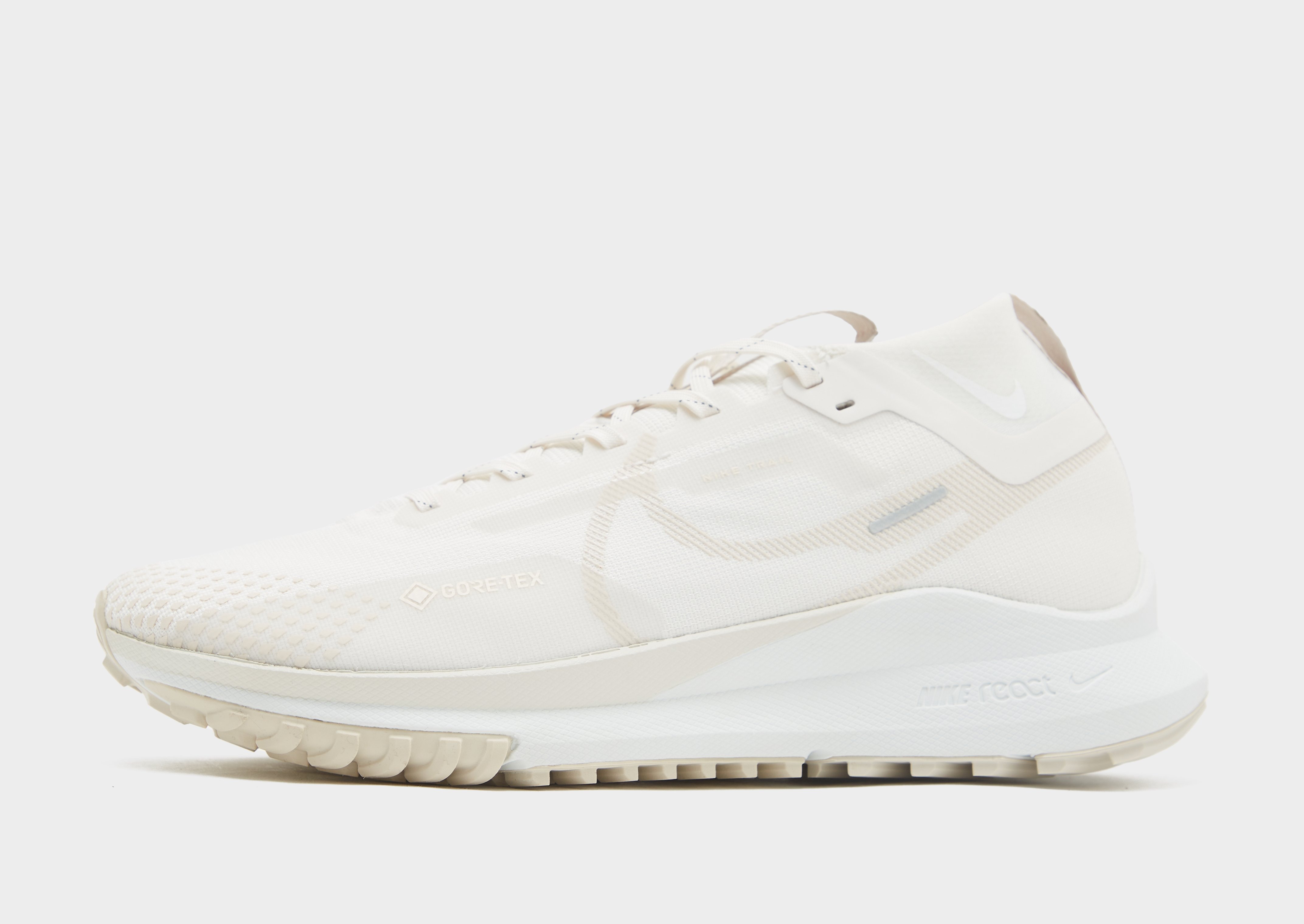 White Nike React Pegasus Trail 4 GORE-TEX - JD Sports Global