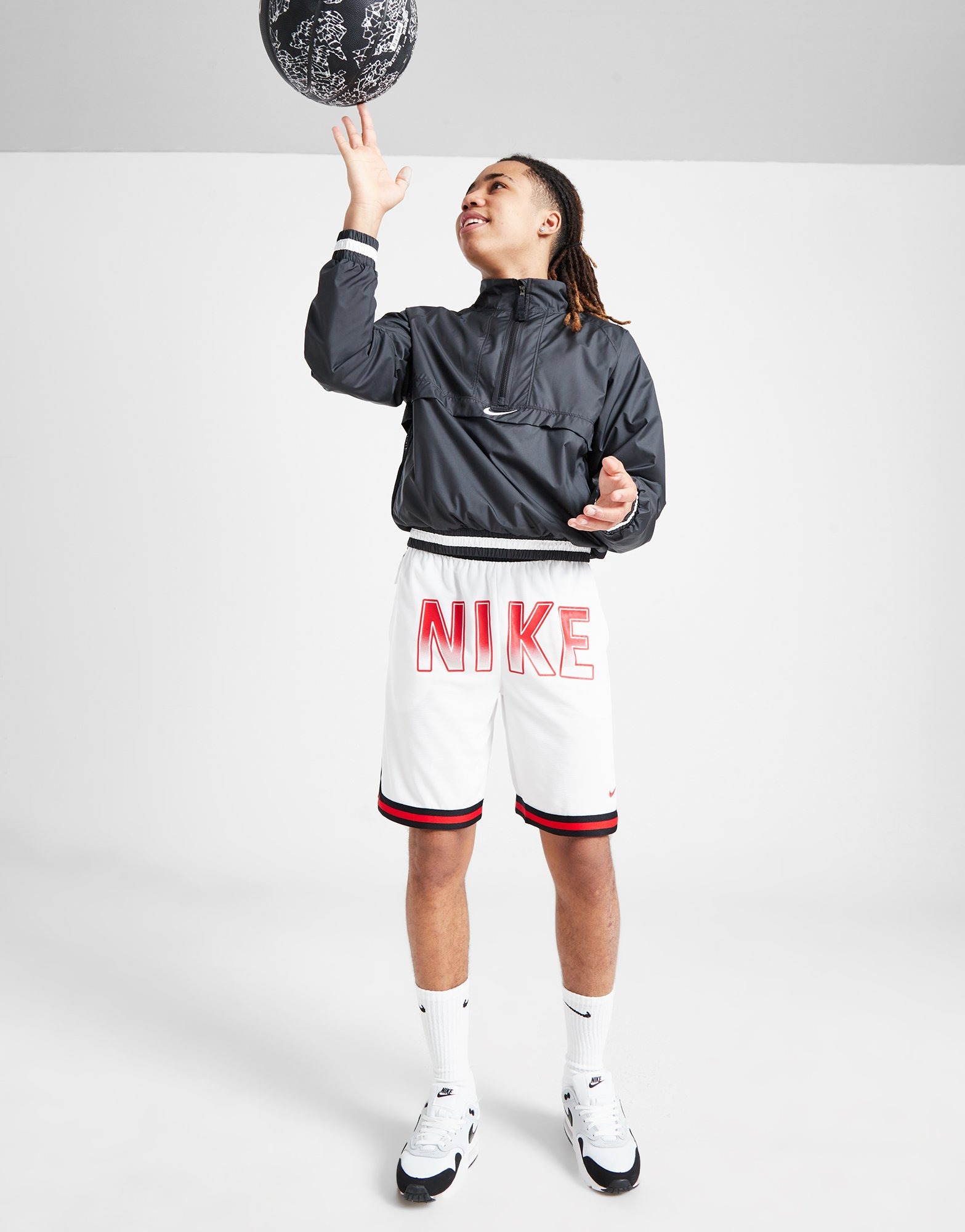 Nike basketball junior hotsell