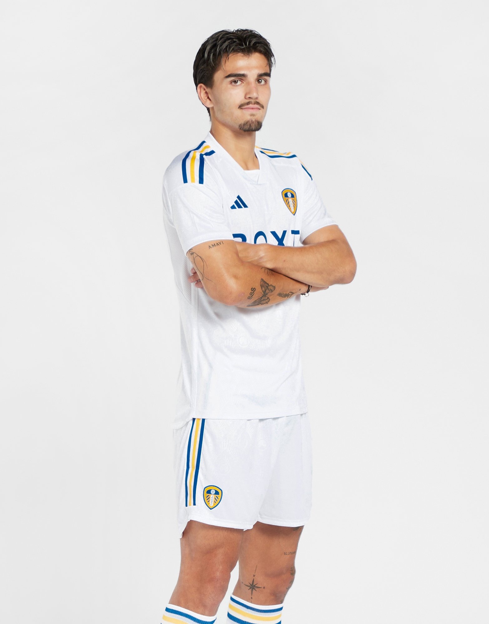 White adidas Leeds United FC 2023/24 Home Shorts | JD Sports UK