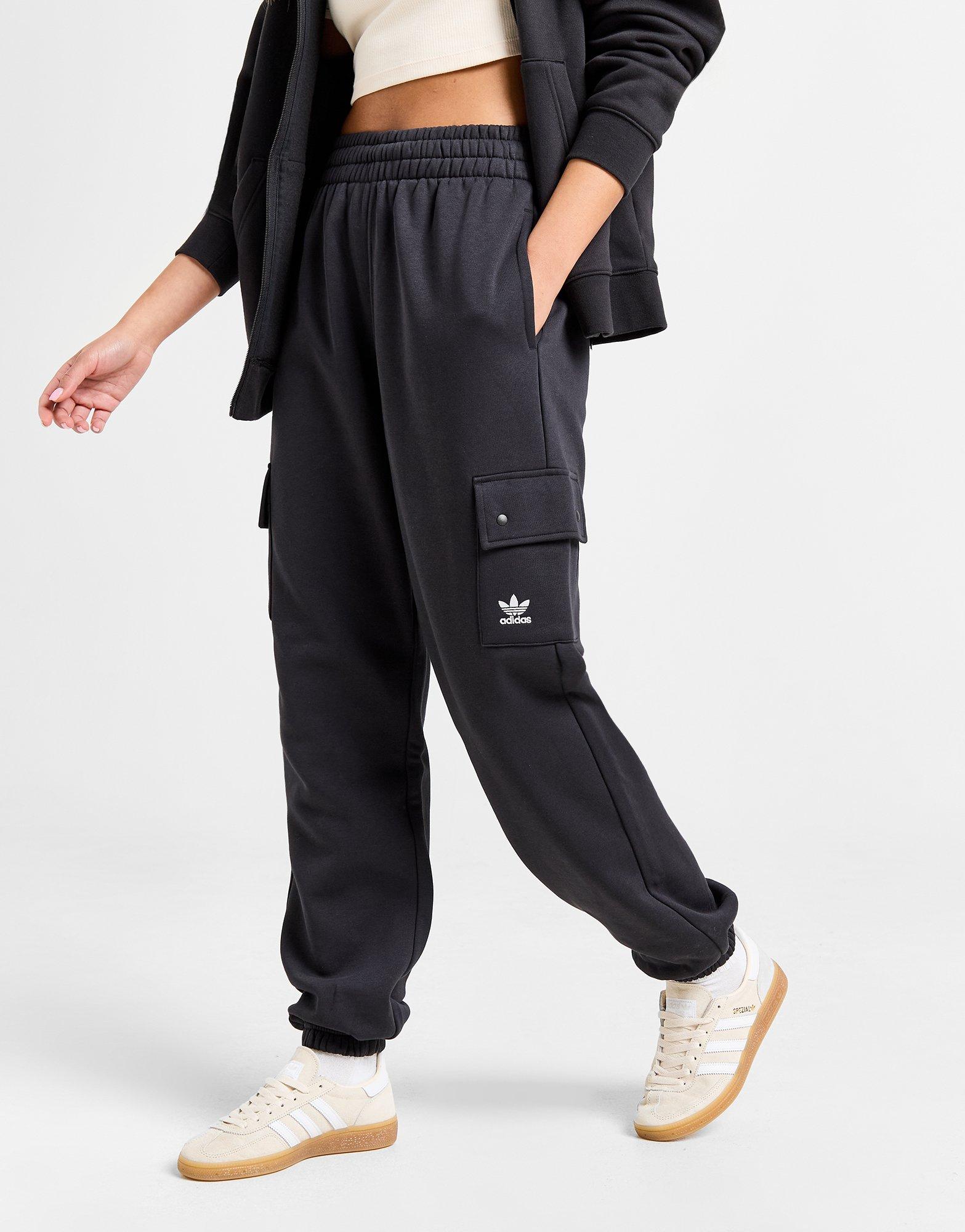 adidas Originals Essential Cargo Joggers
