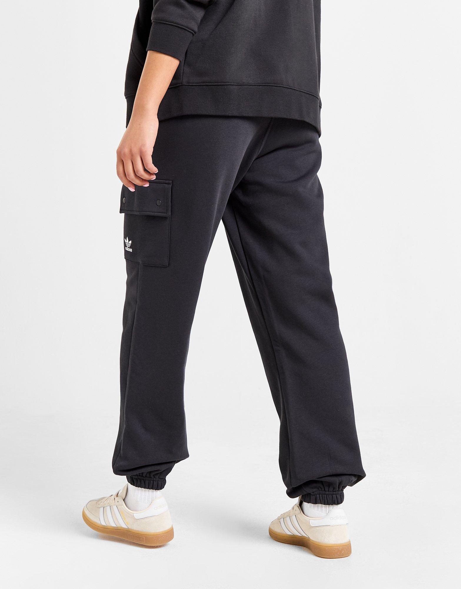 adidas Originals Essential Cargo Joggers
