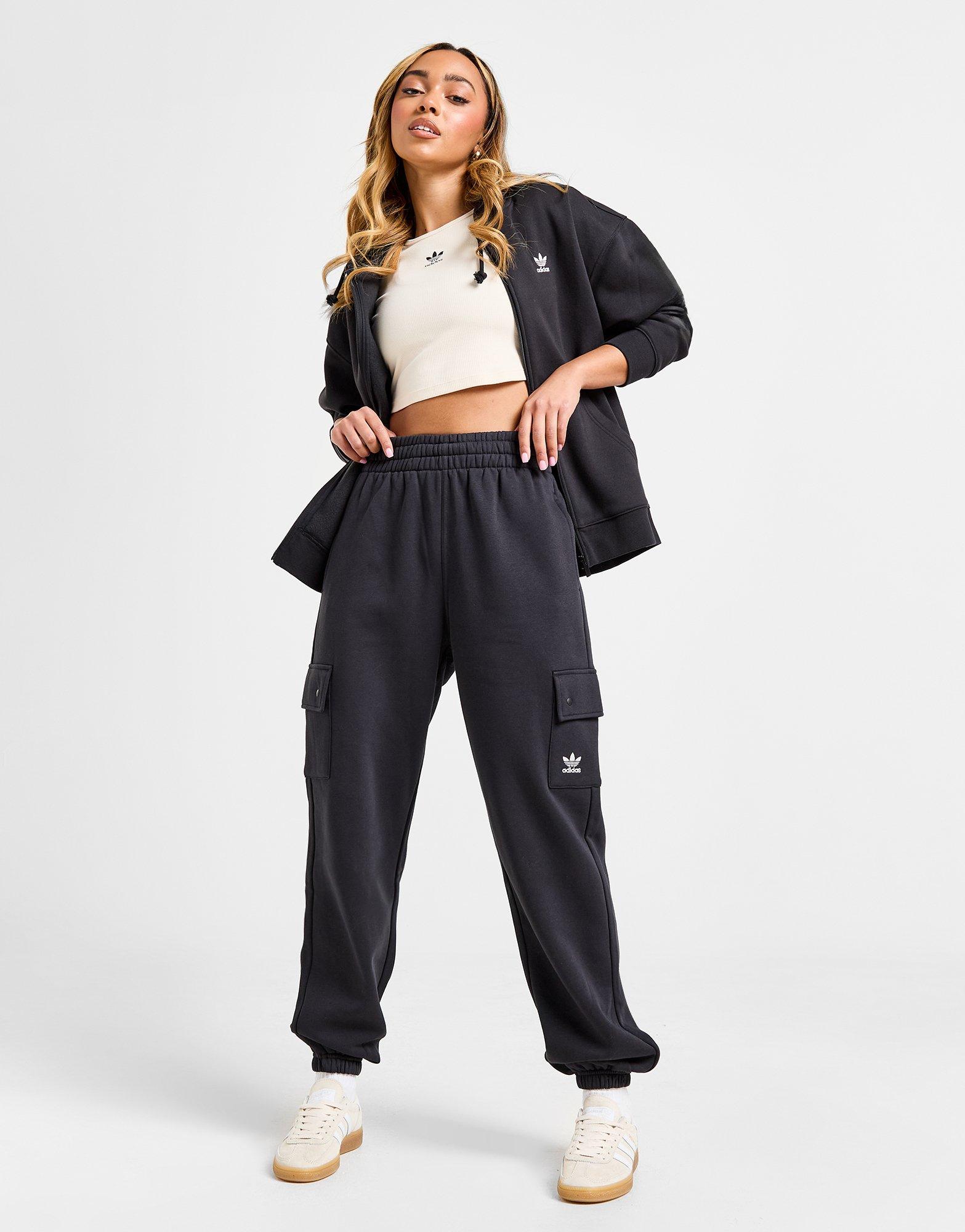 adidas Originals Essential Cargo Joggers
