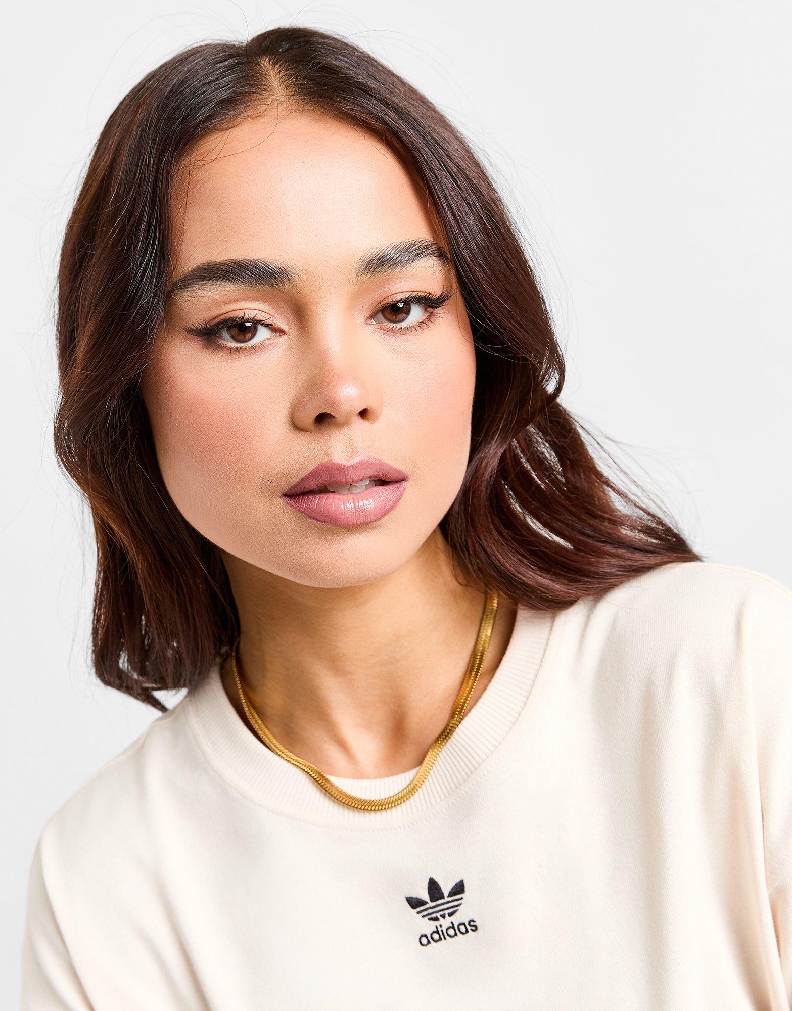 adidas Originals Essential Boyfriend T-Shirt