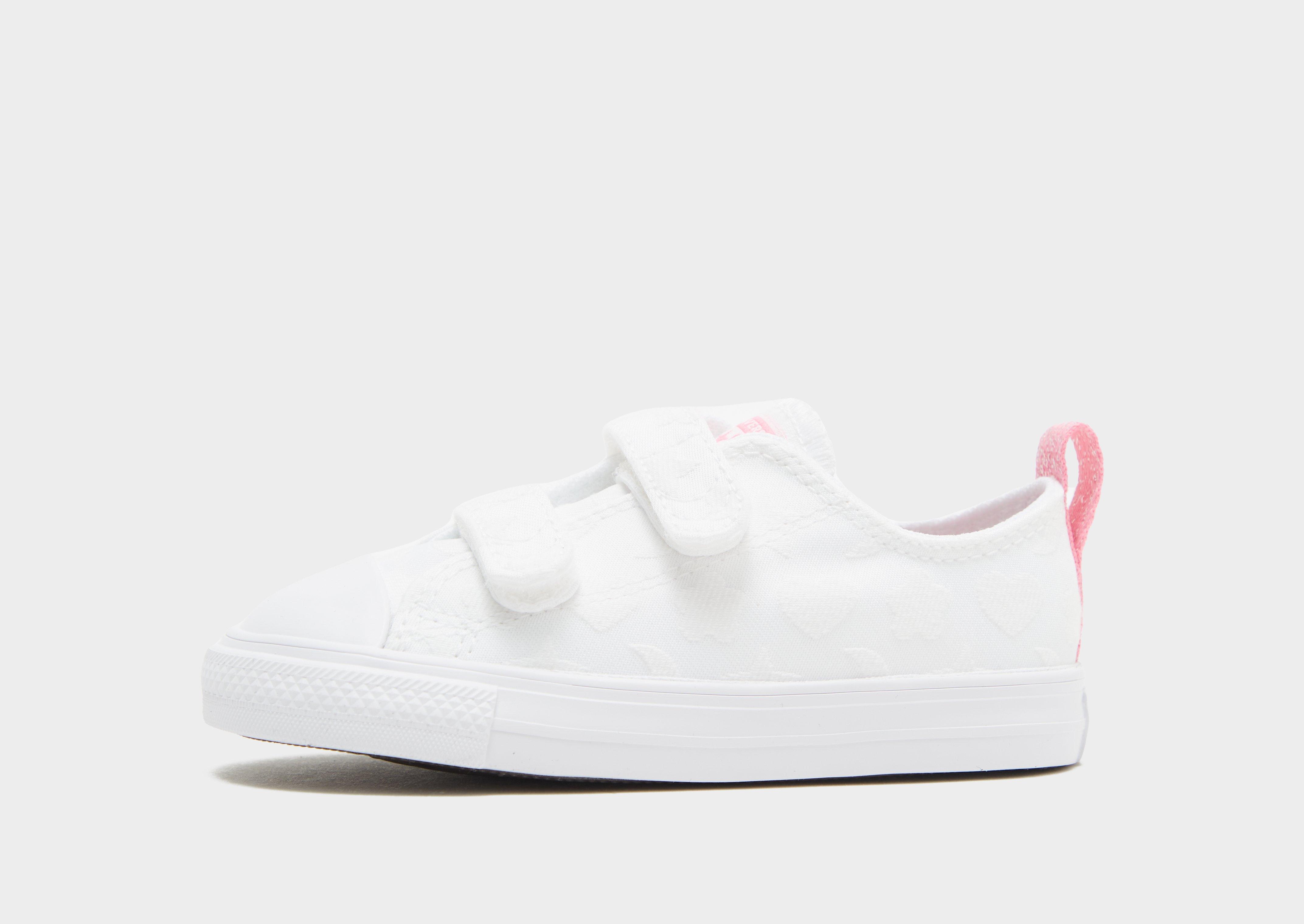 Toddler deals white converse