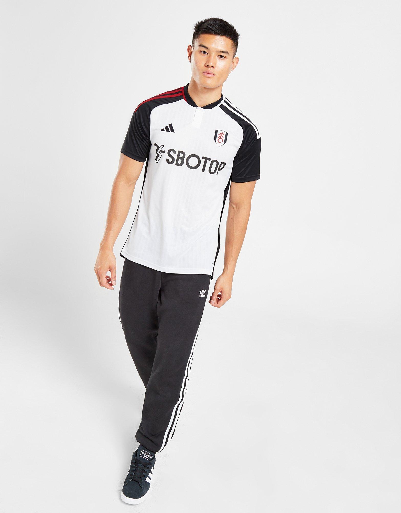 adidas 2020-21 Arsenal Youth Home Jersey - Red-White YXL : :  Clothing & Accessories