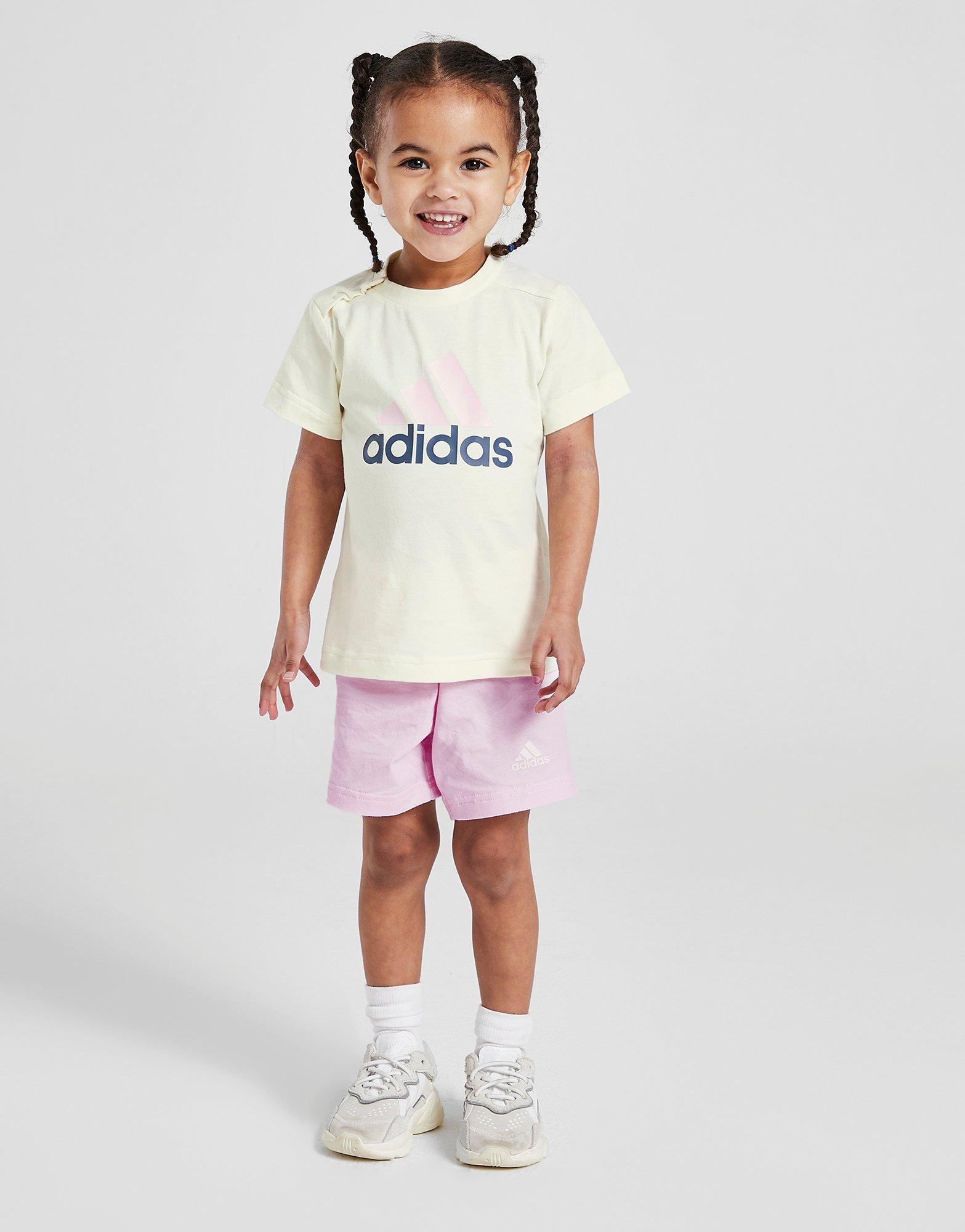 adidas Girls' Badge of Sport TShirt/Shorts Set Babys Weiss JD Sports