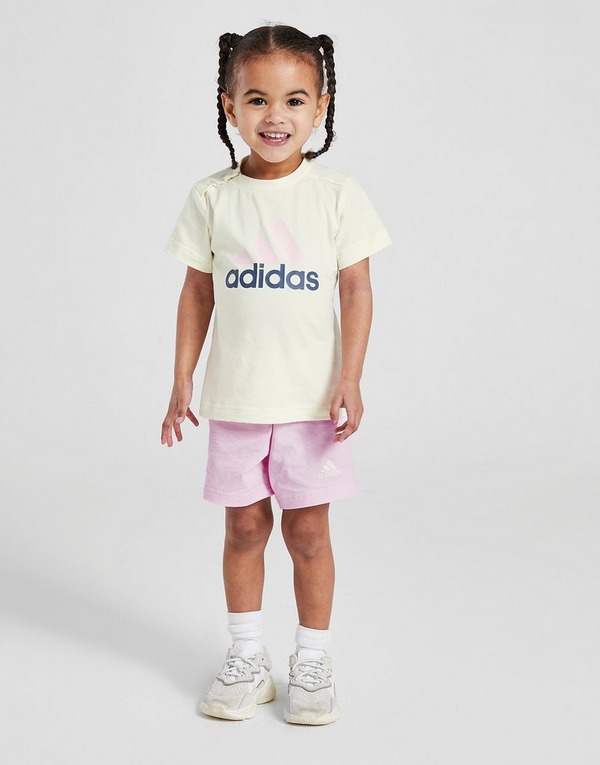 adidas Girls' Badge of Sport T-Shirt/Shorts Set Babys
