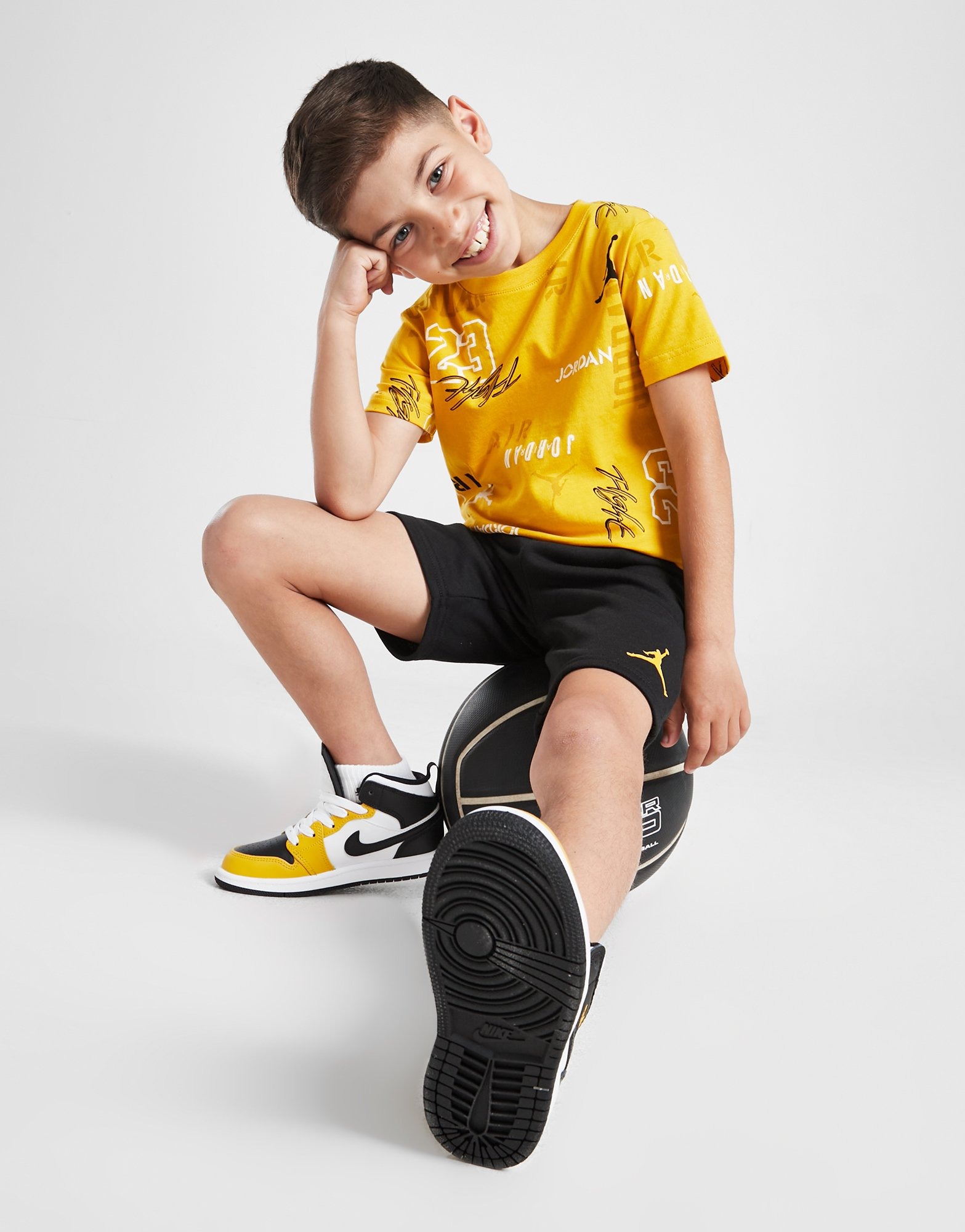Jordan yellow t shirt hotsell