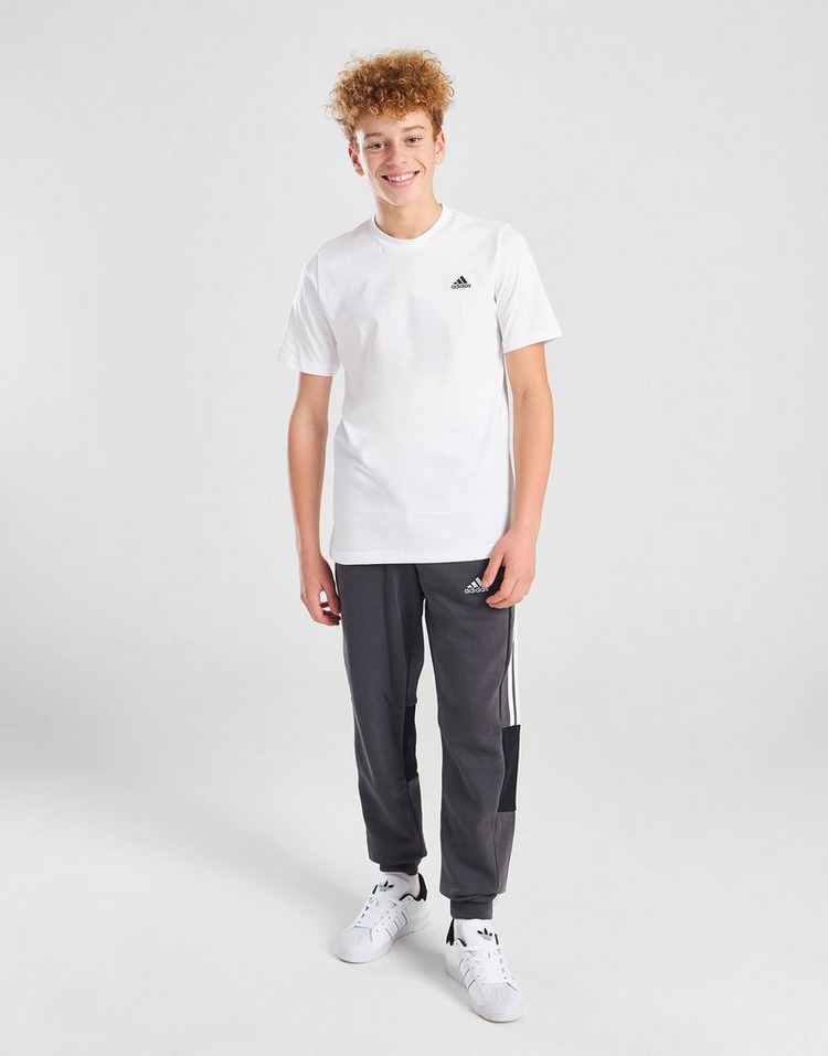White adidas Core Logo T-Shirt Junior | JD Sports UK